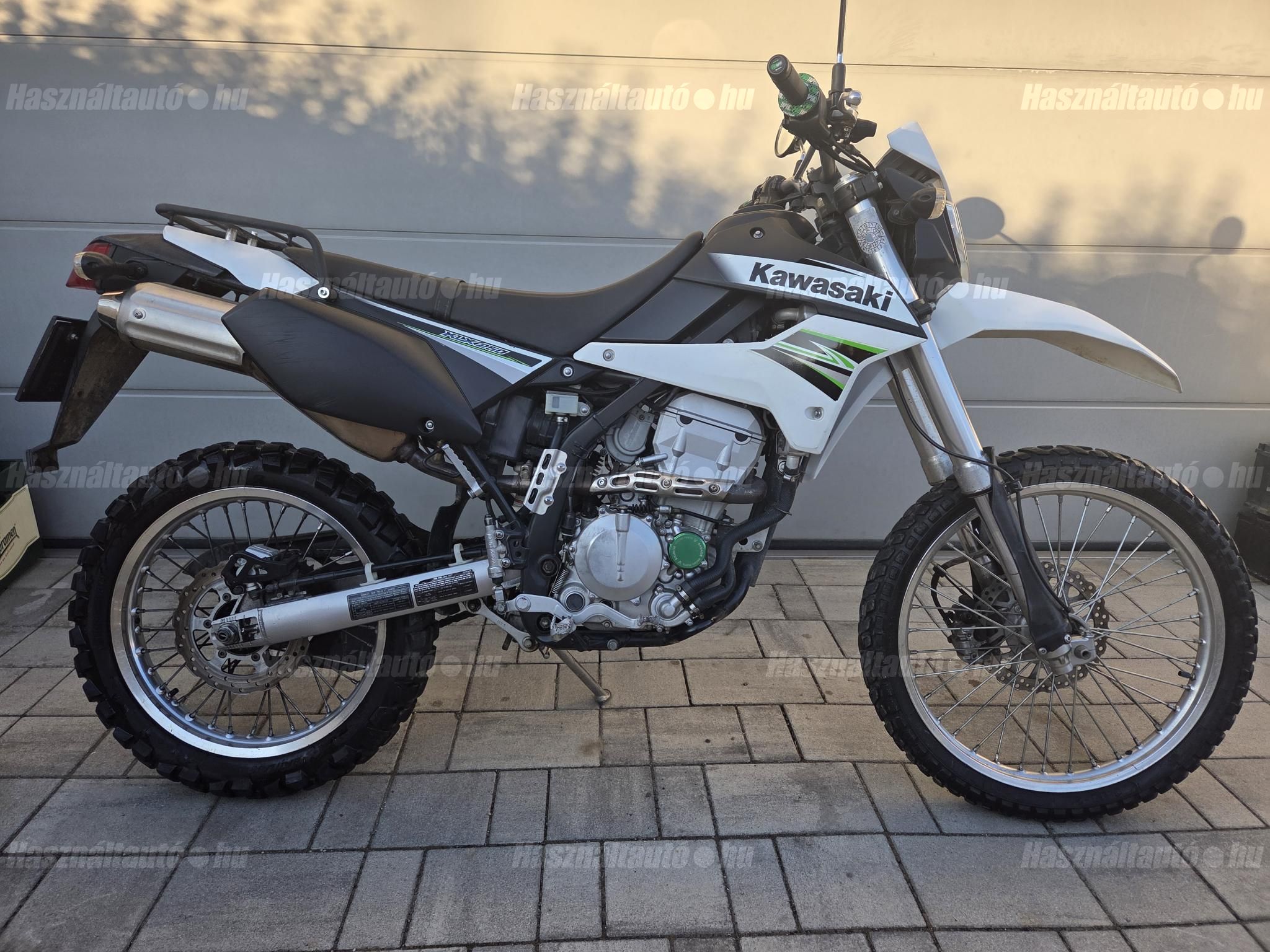 KAWASAKI KLX 250 S 2011/8 - 1