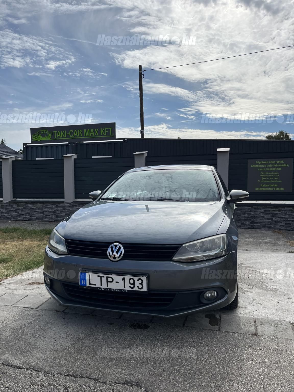 VOLKSWAGEN JETTA 2011 - 1