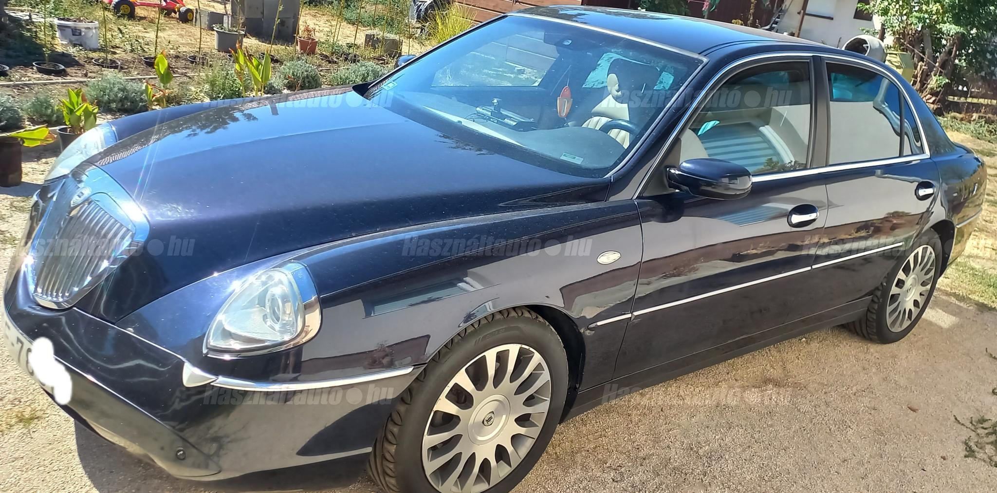 LANCIA THESIS 2004/5 - 1
