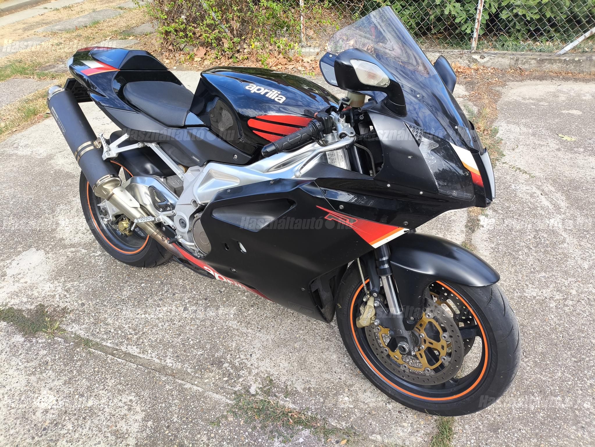 APRILIA RSV 1000 2004/7 - 1