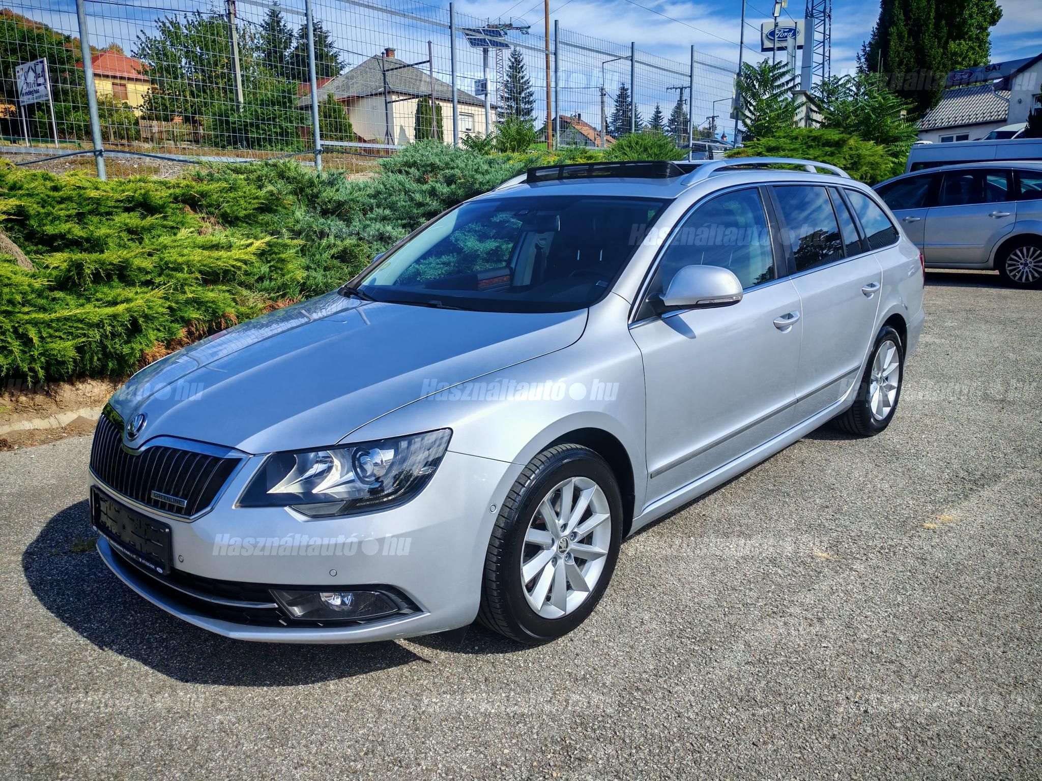 SKODA SUPERB 2015/12 - 1