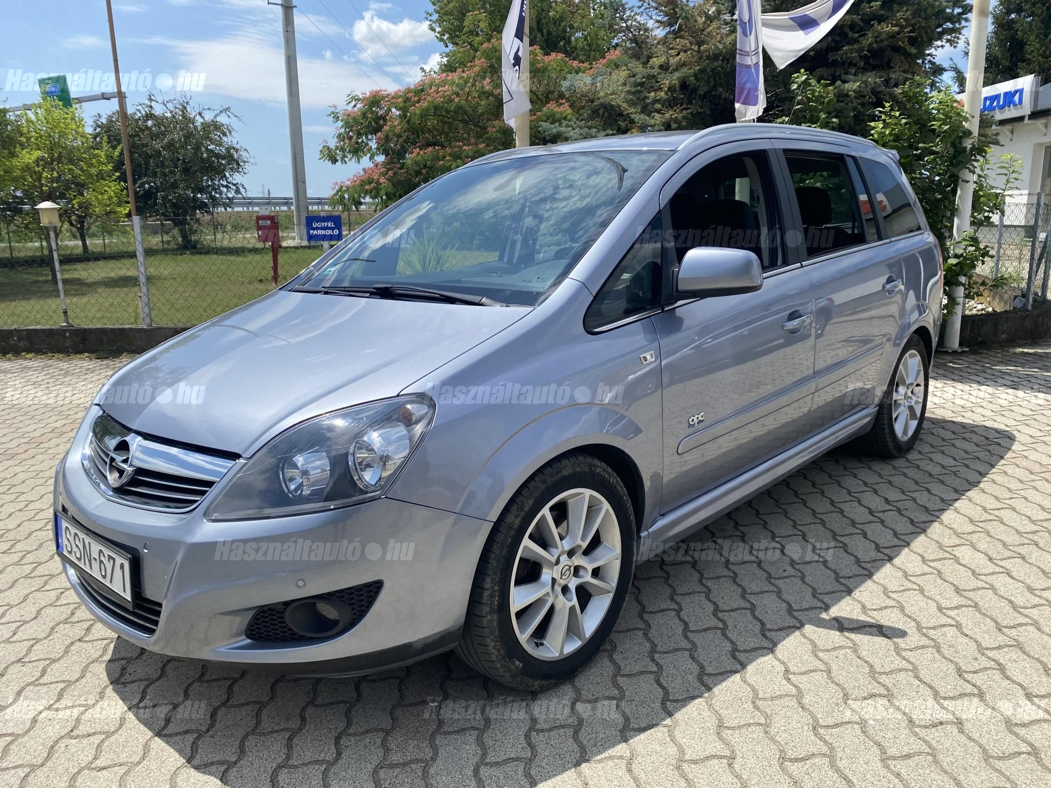 OPEL ZAFIRA 2009/11 - 1