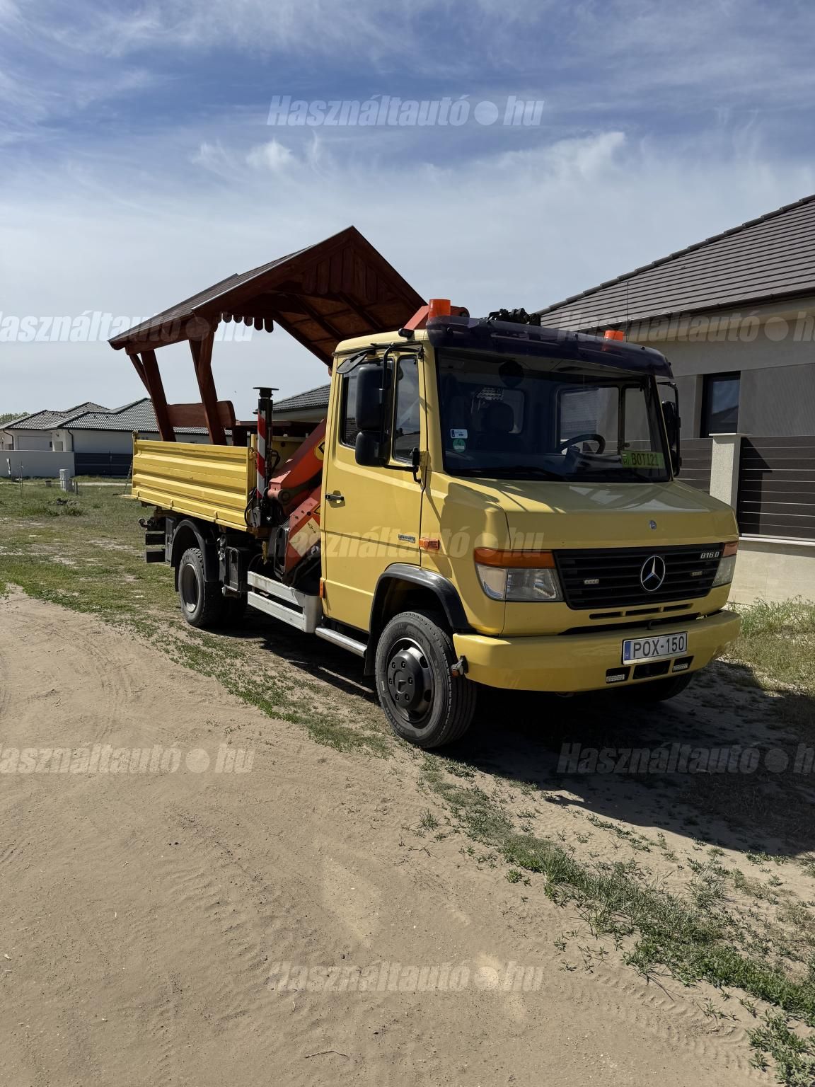 MERCEDES-BENZ 2010 - 1
