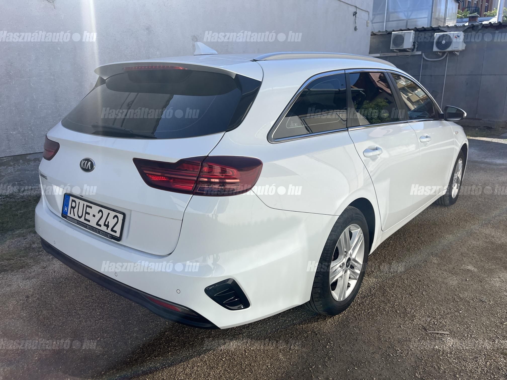 KIA CEE'D 2019/11 - 1