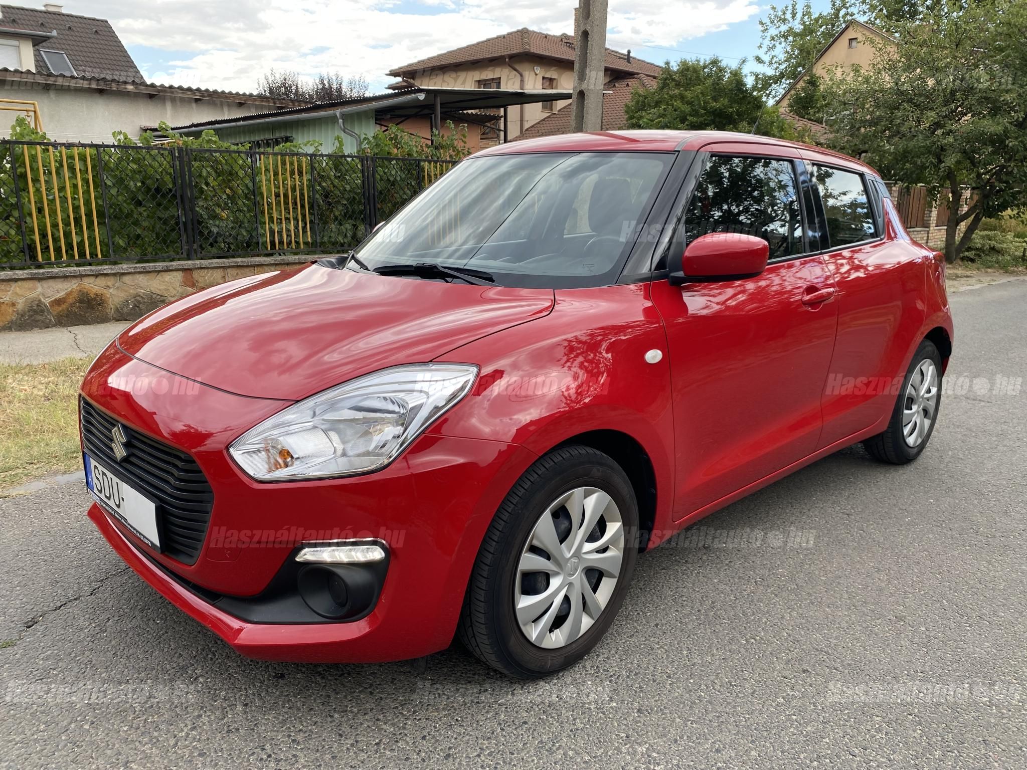 SUZUKI SWIFT 2020/6 - 1