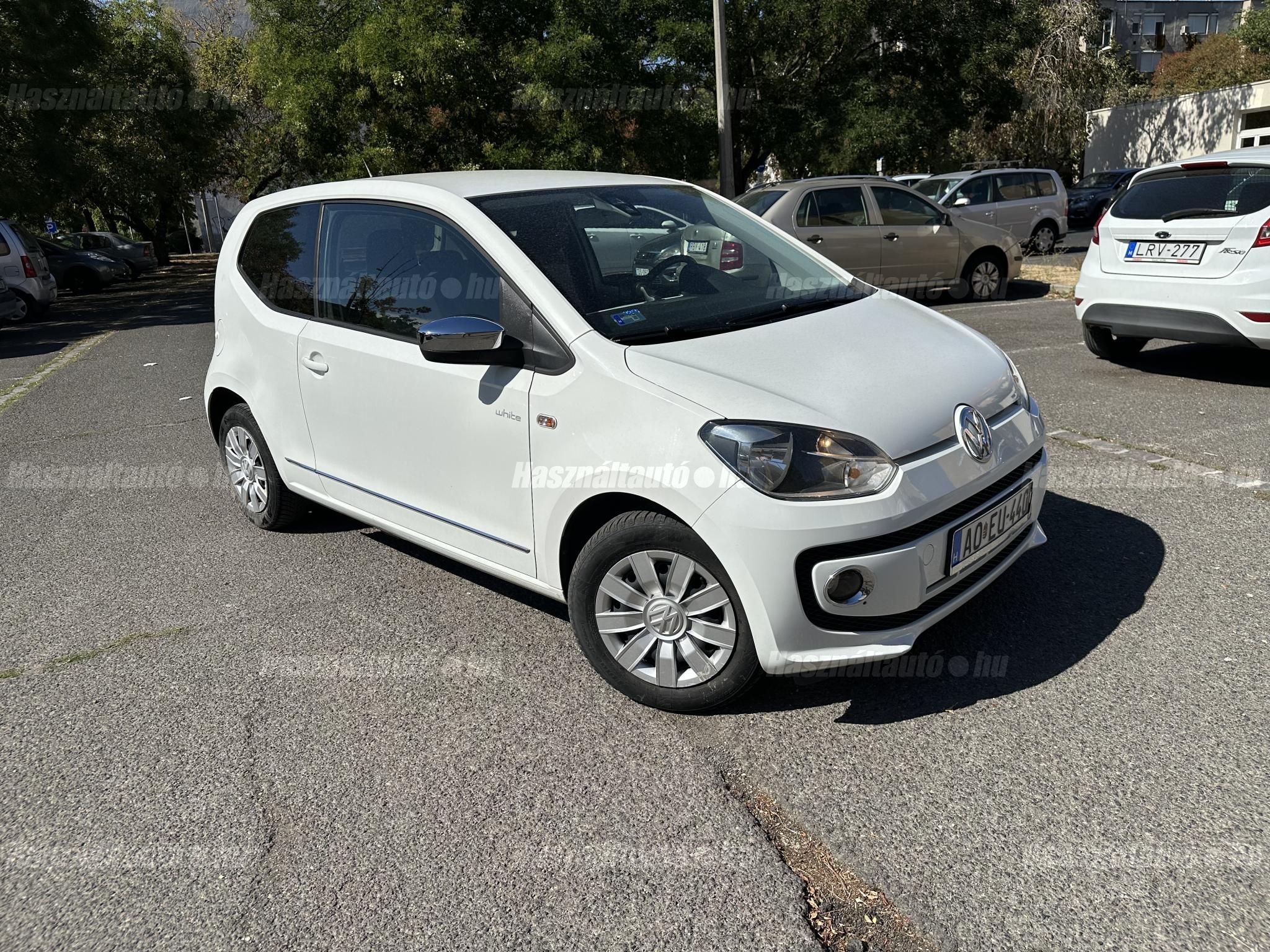 VOLKSWAGEN UP 2012/9 - 1