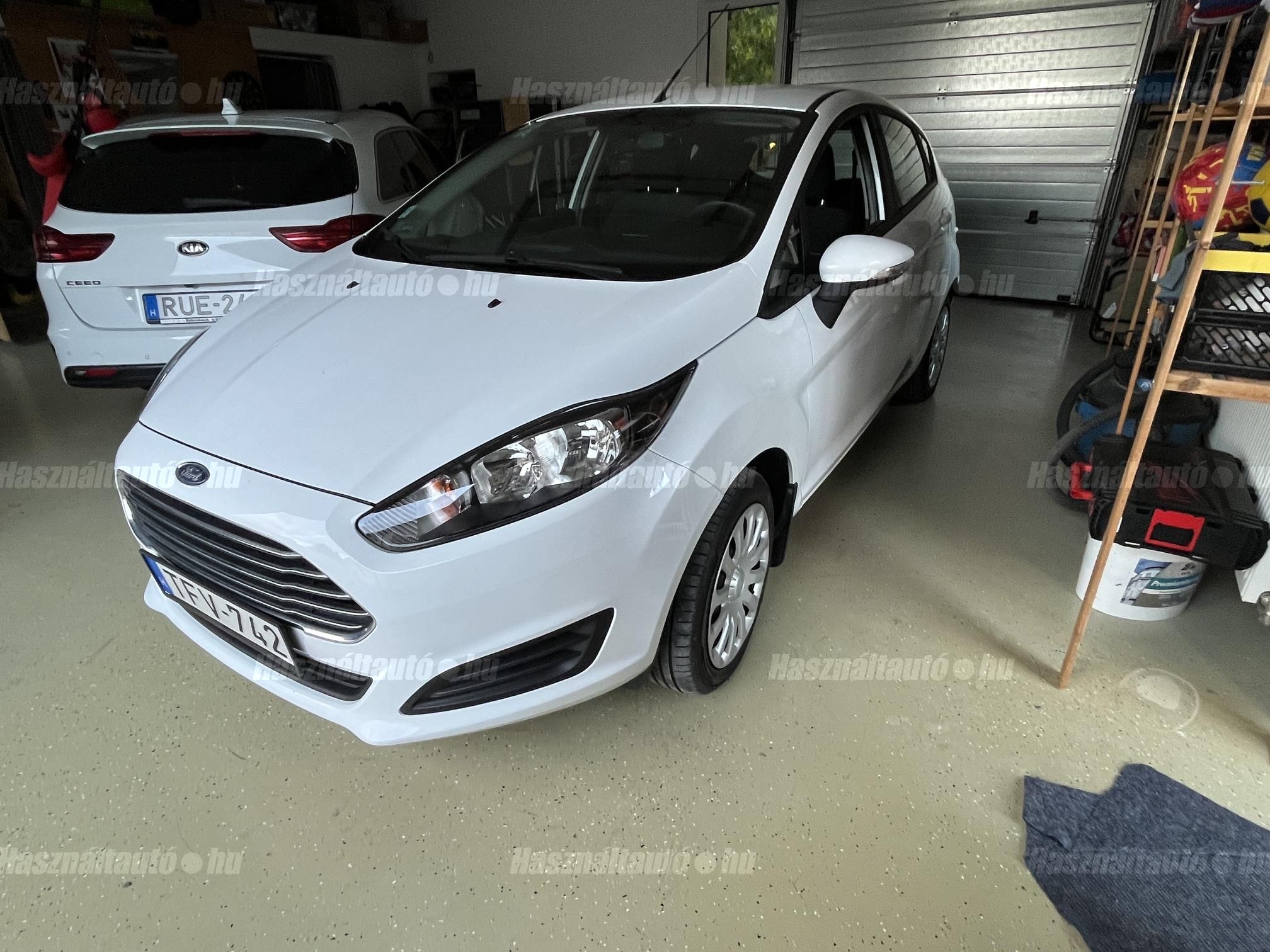 FORD FIESTA 2014/12 - 1