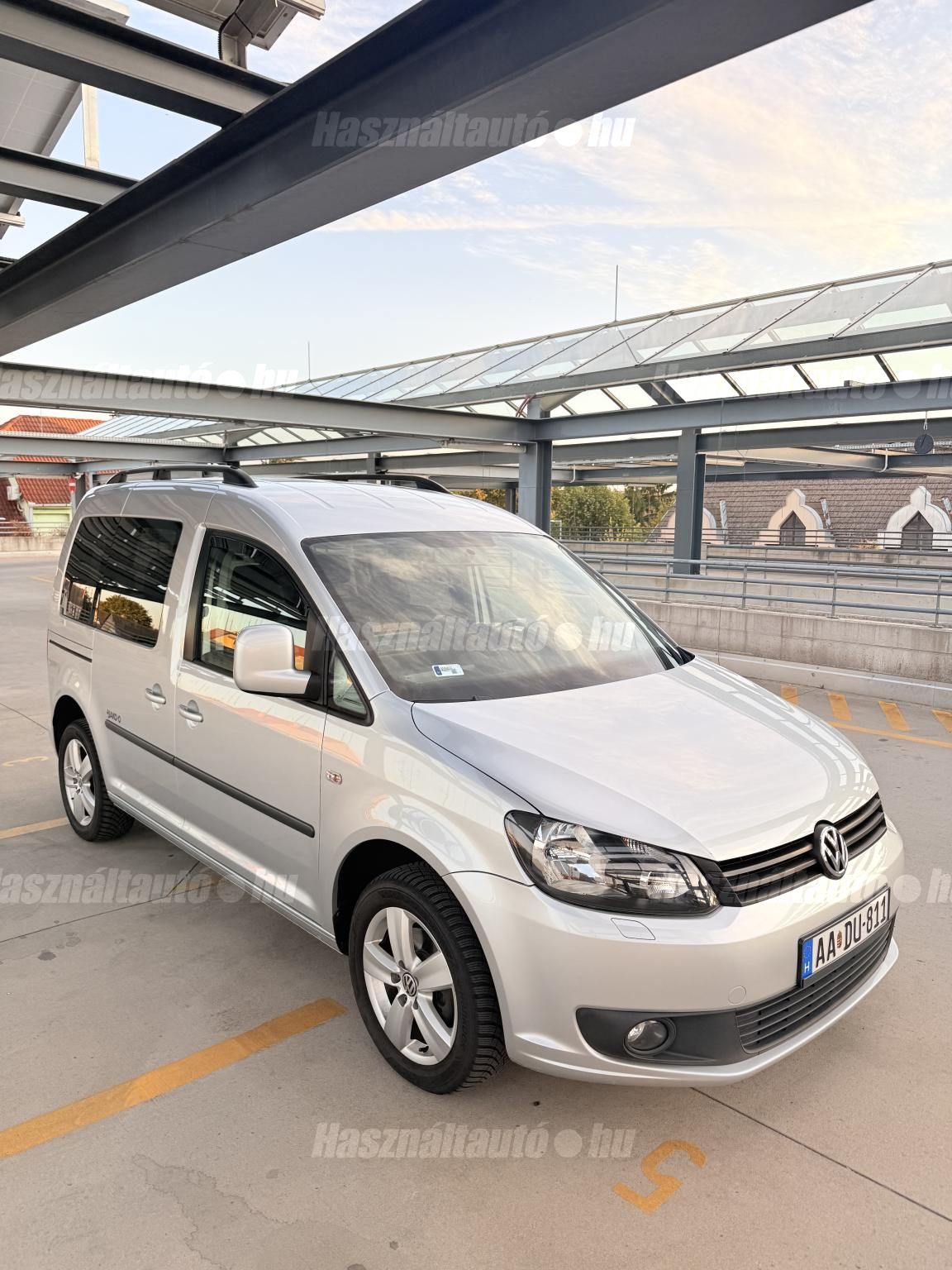 VOLKSWAGEN CADDY LIFE 2014/11 - 1