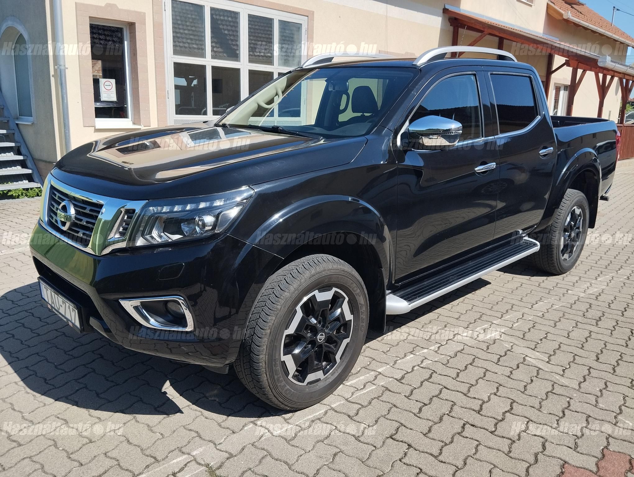 NISSAN NAVARA 2021/12 - 1