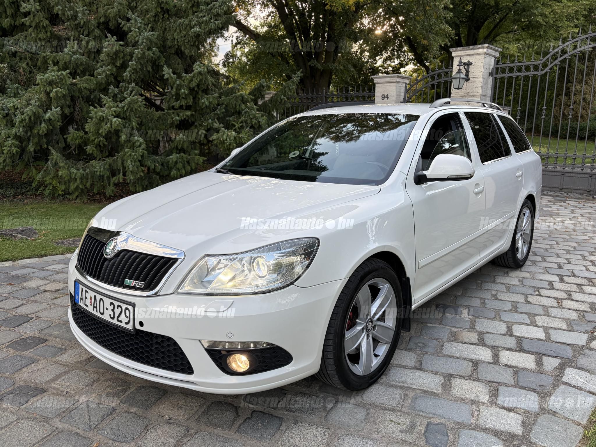 SKODA OCTAVIA 2012/6 - 1
