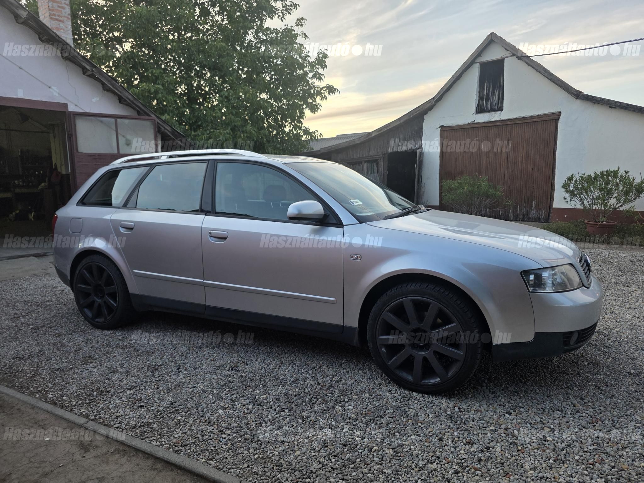 AUDI A4 2002/12 - 1