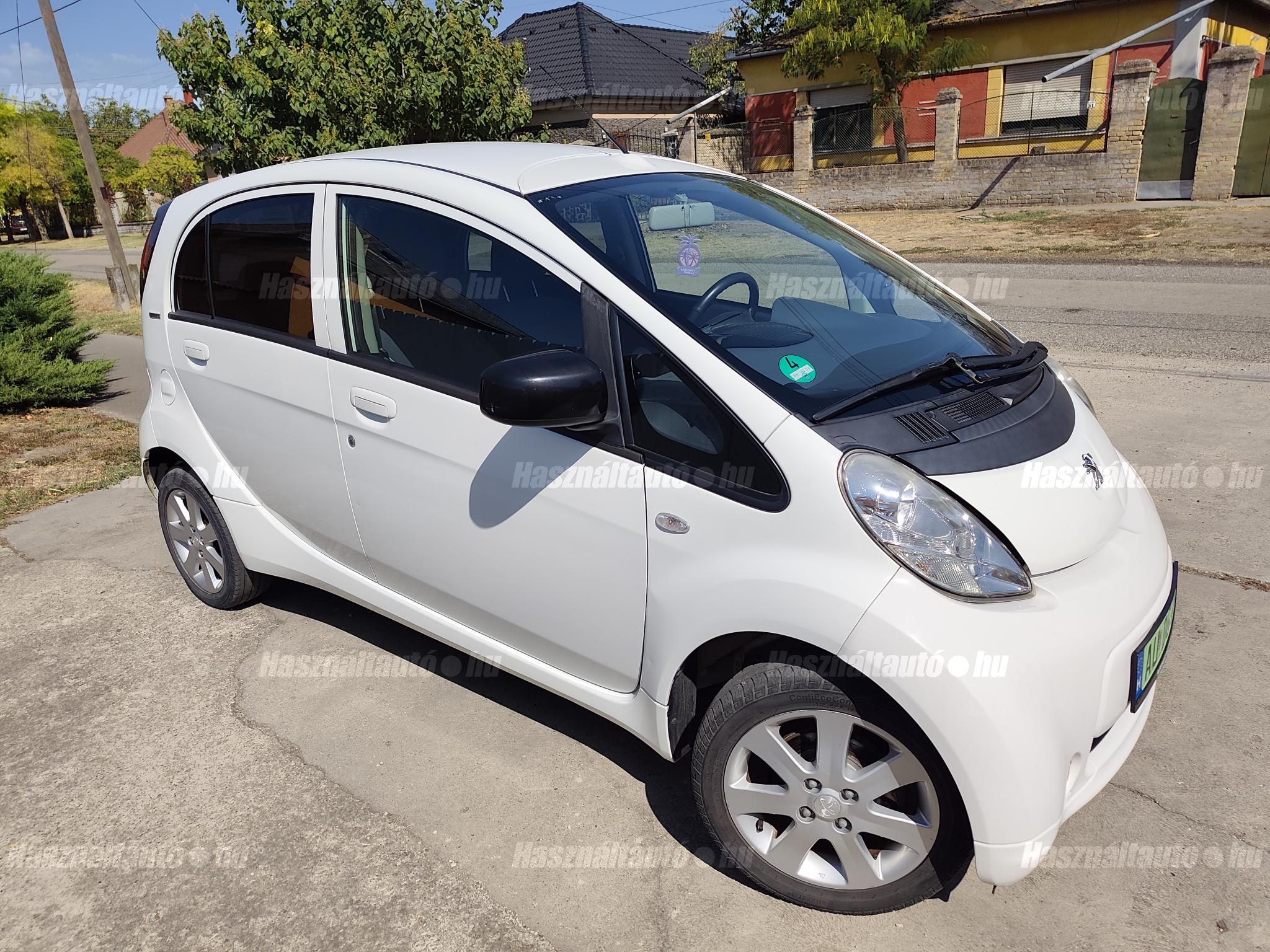 PEUGEOT ION 2012/7 - 1