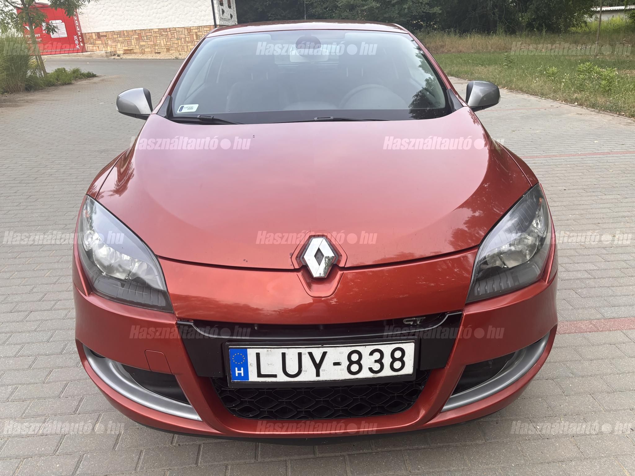 RENAULT MEGANE 2011/10 - 1
