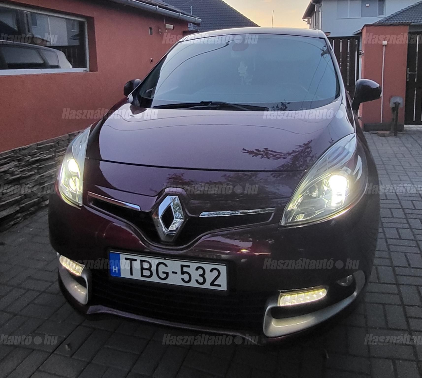 RENAULT SCENIC 2012/11 - 1