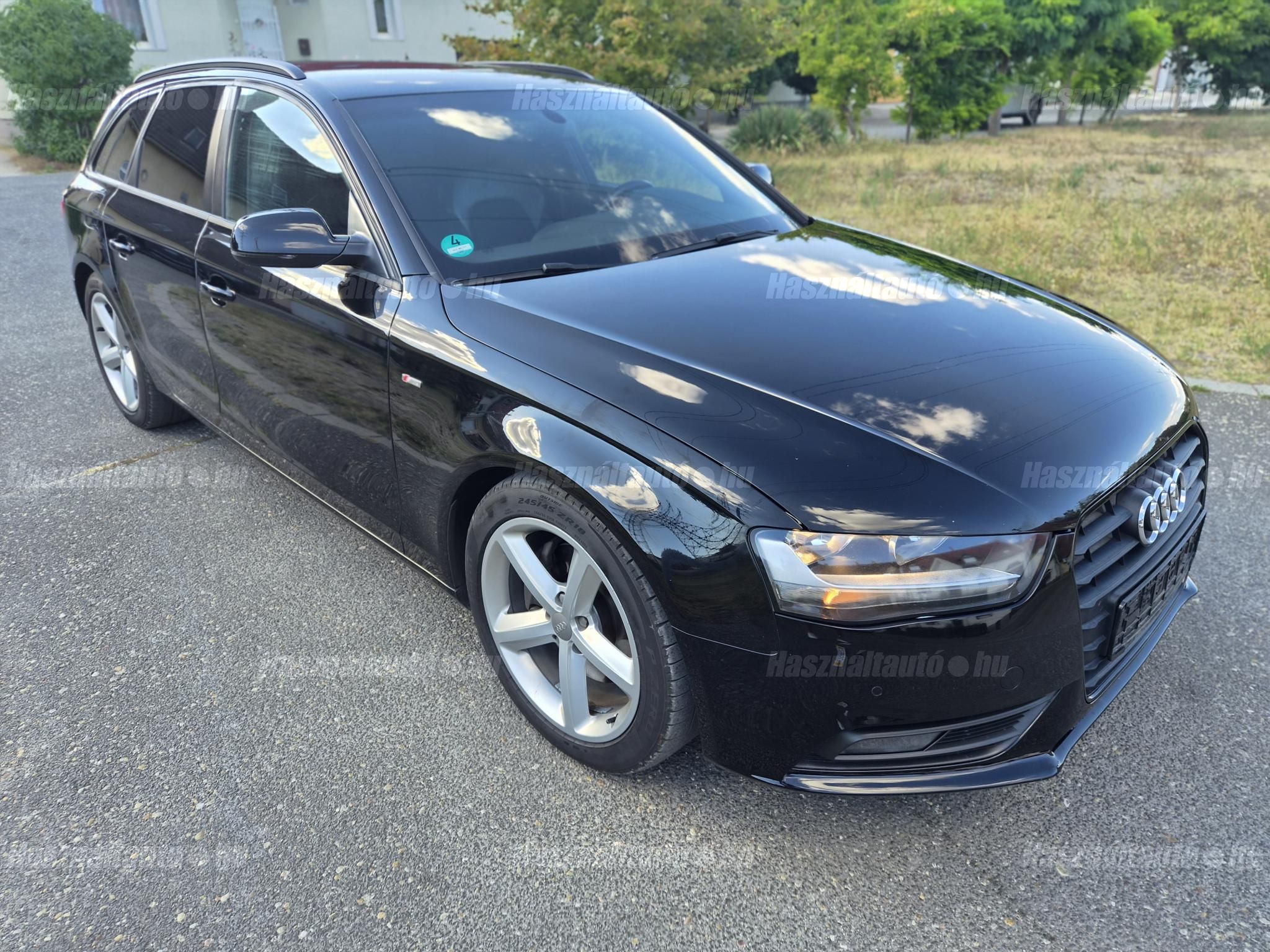AUDI A4 2014 - 1