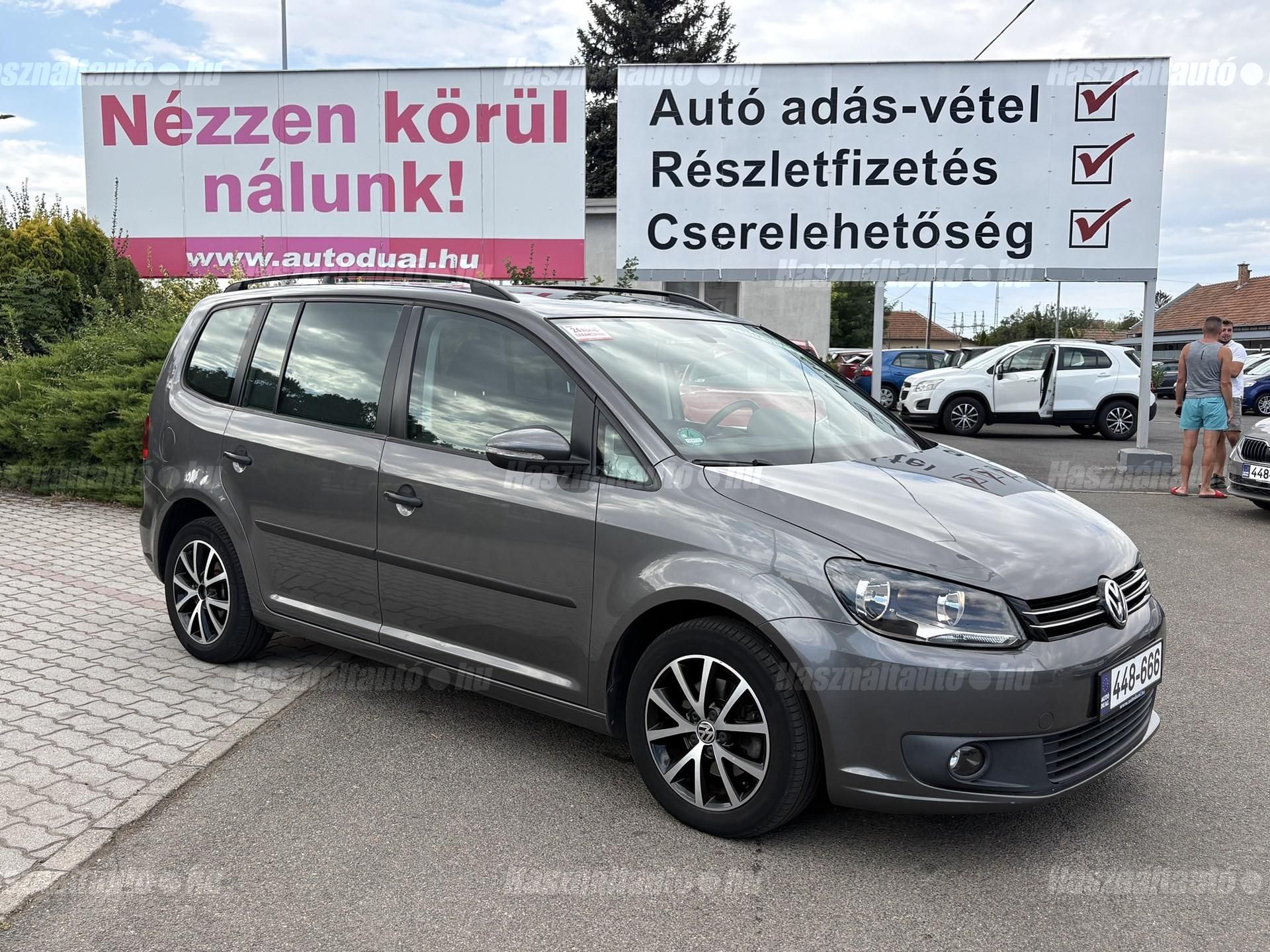 VOLKSWAGEN TOURAN 2012/3 - 1