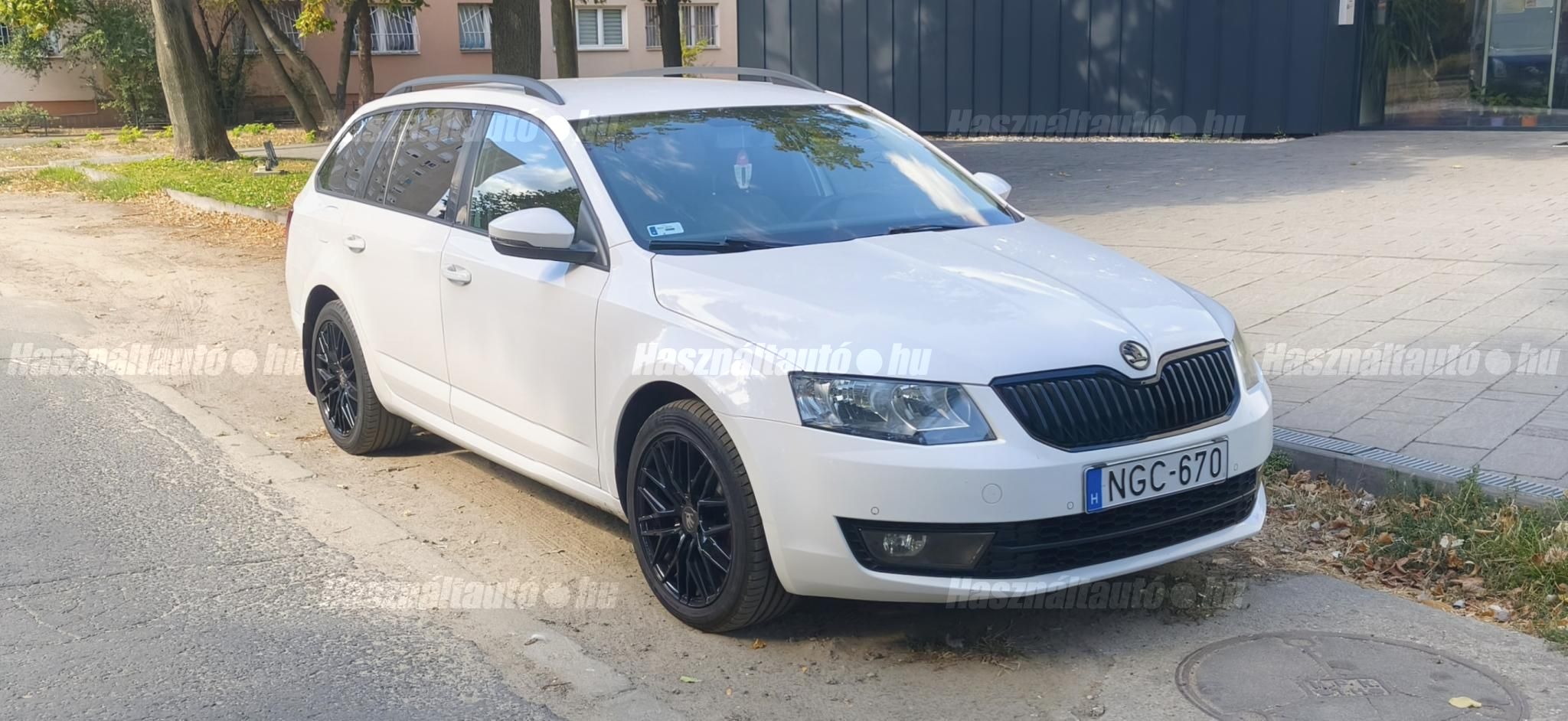 SKODA OCTAVIA 2015/9 - 1