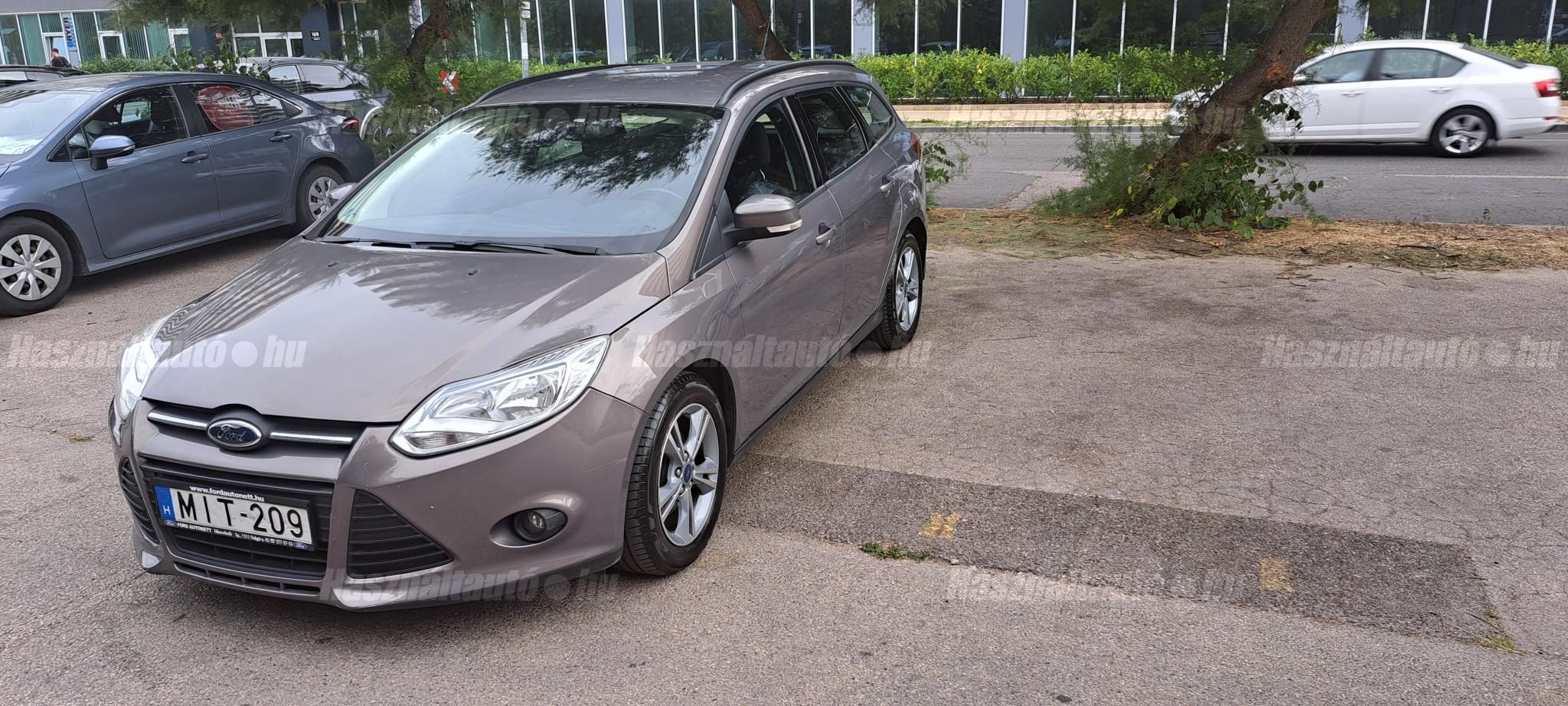 FORD FOCUS 2013/9 - 1