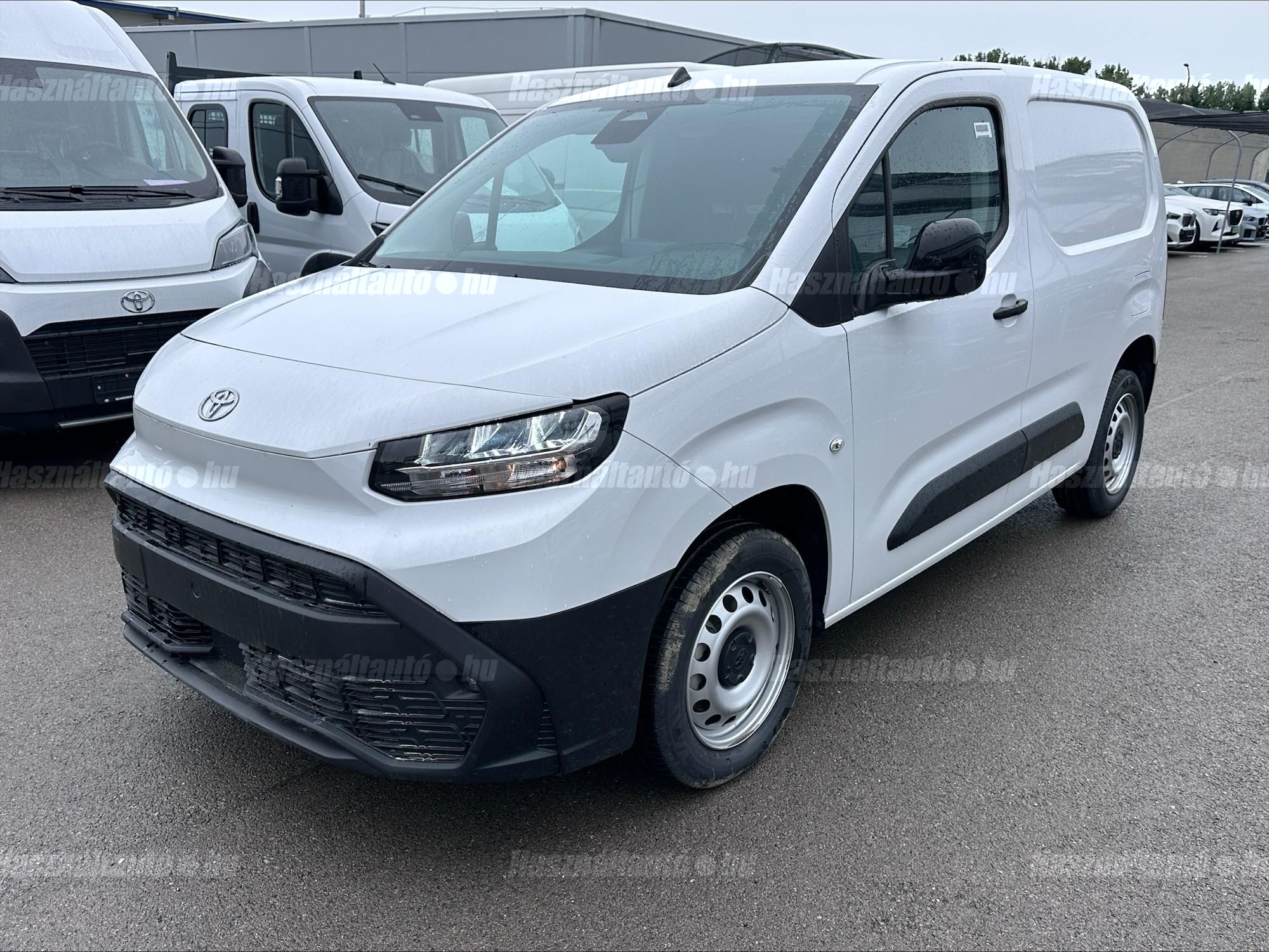 TOYOTA PROACE 2026 - 1