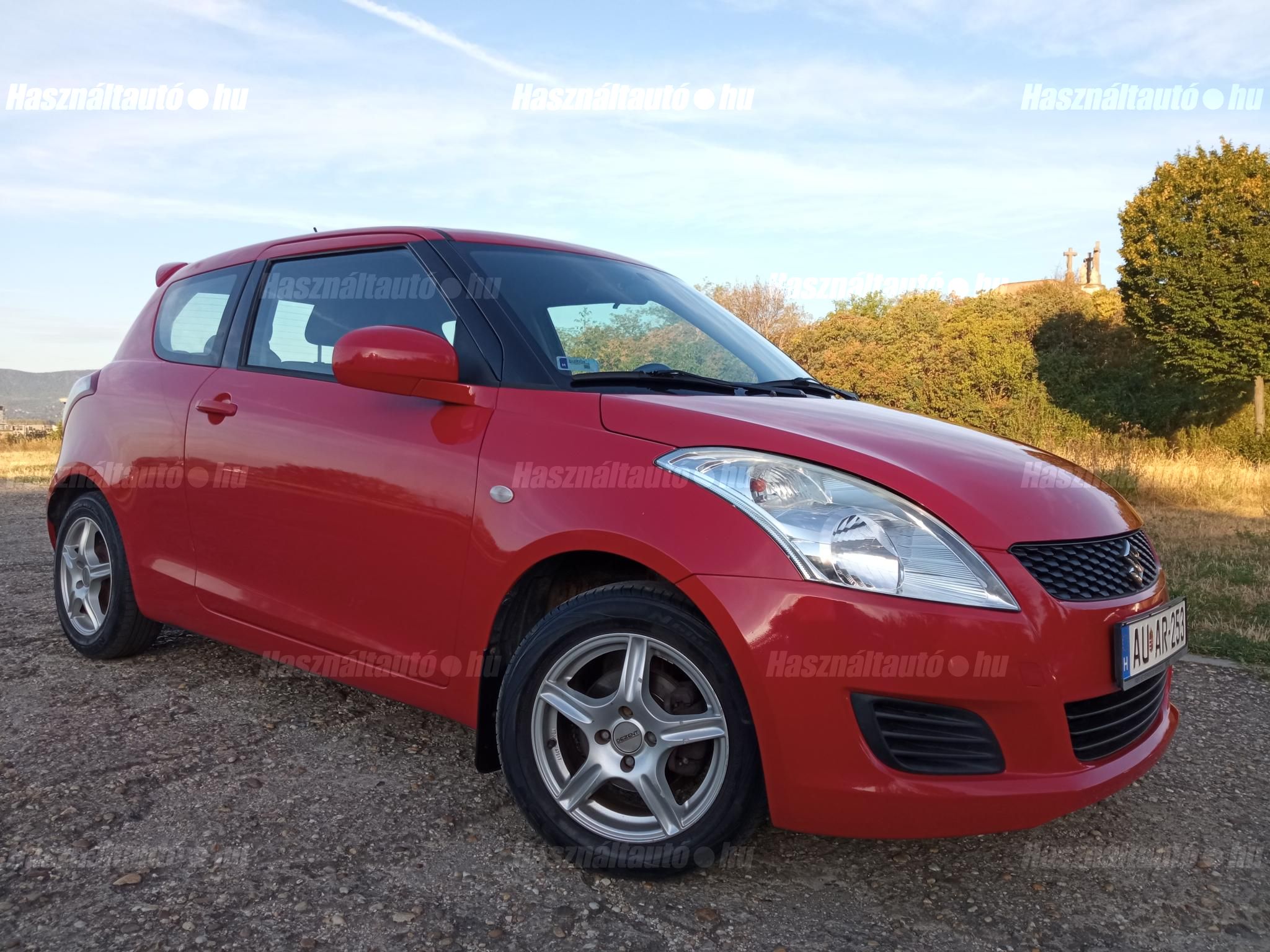 SUZUKI SWIFT 2012/8 - 1