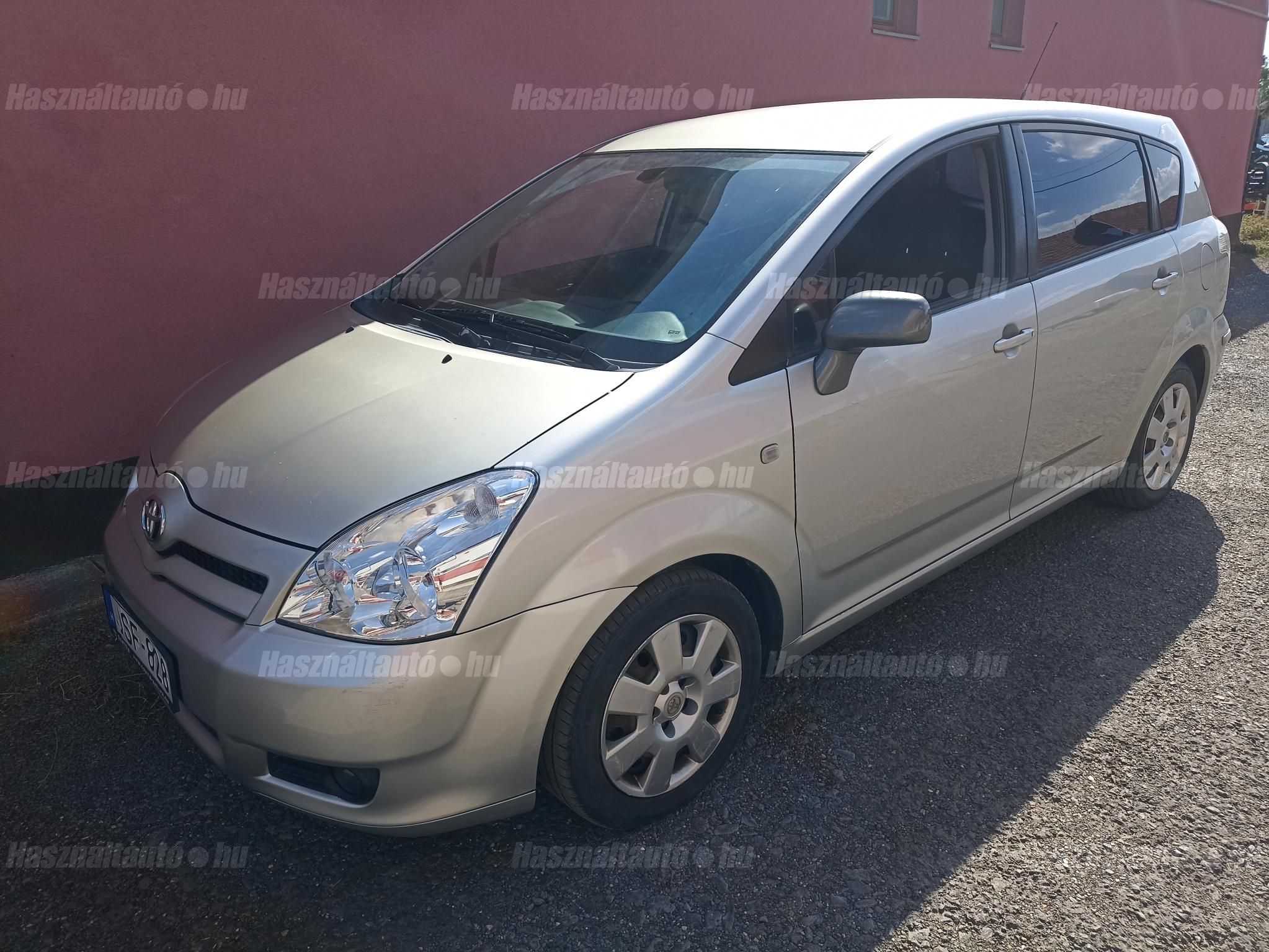 TOYOTA COROLLA VERSO 2005/5 - 1