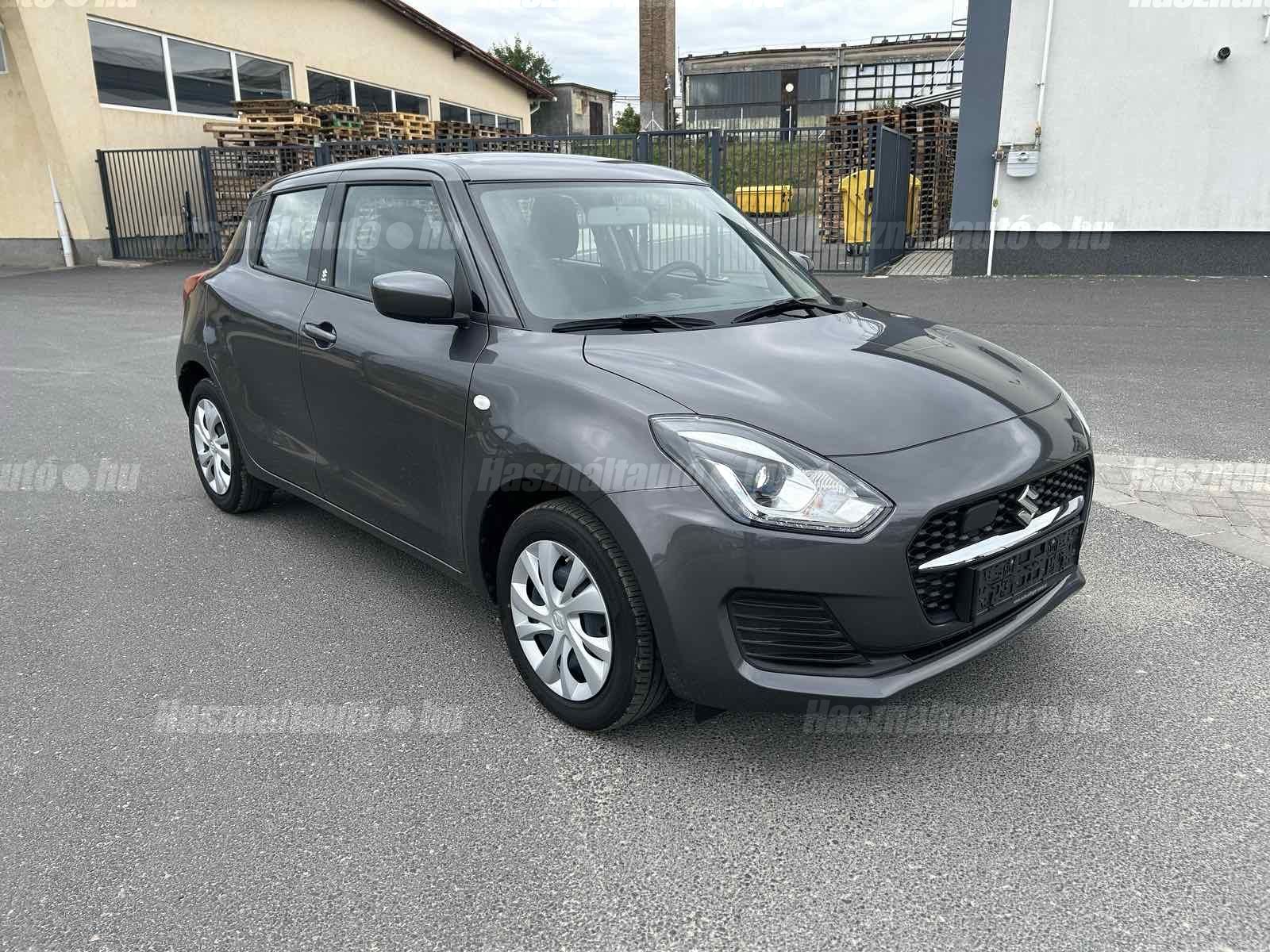 SUZUKI SWIFT 2022/4 - 1