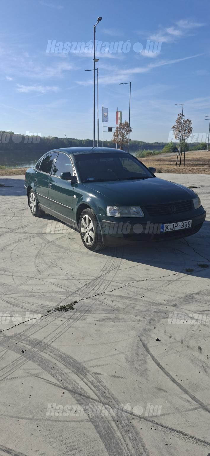 VOLKSWAGEN PASSAT V 1997/11 - 1