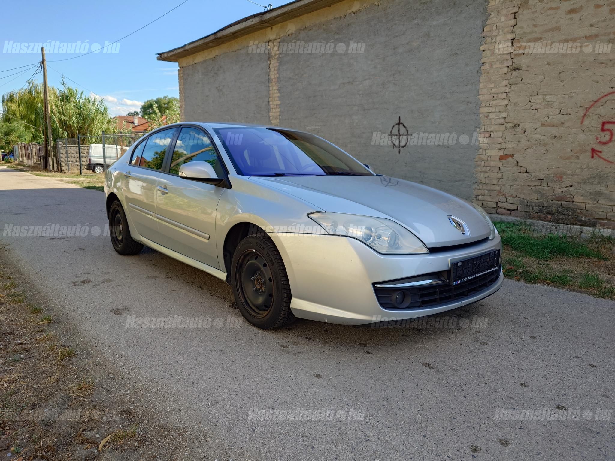 RENAULT LAGUNA 2007/8 - 1
