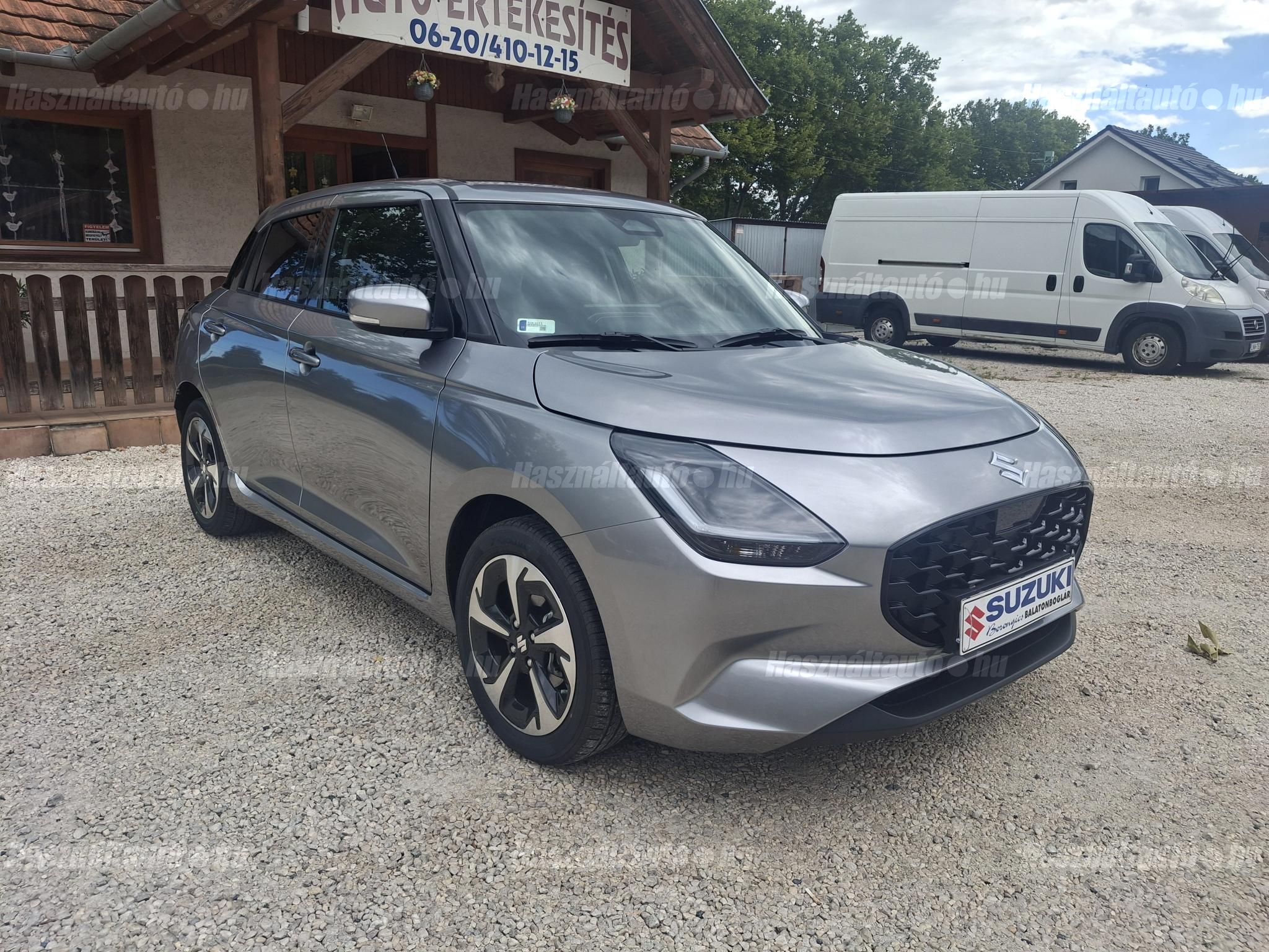 SUZUKI SWIFT 2025/12 - 1