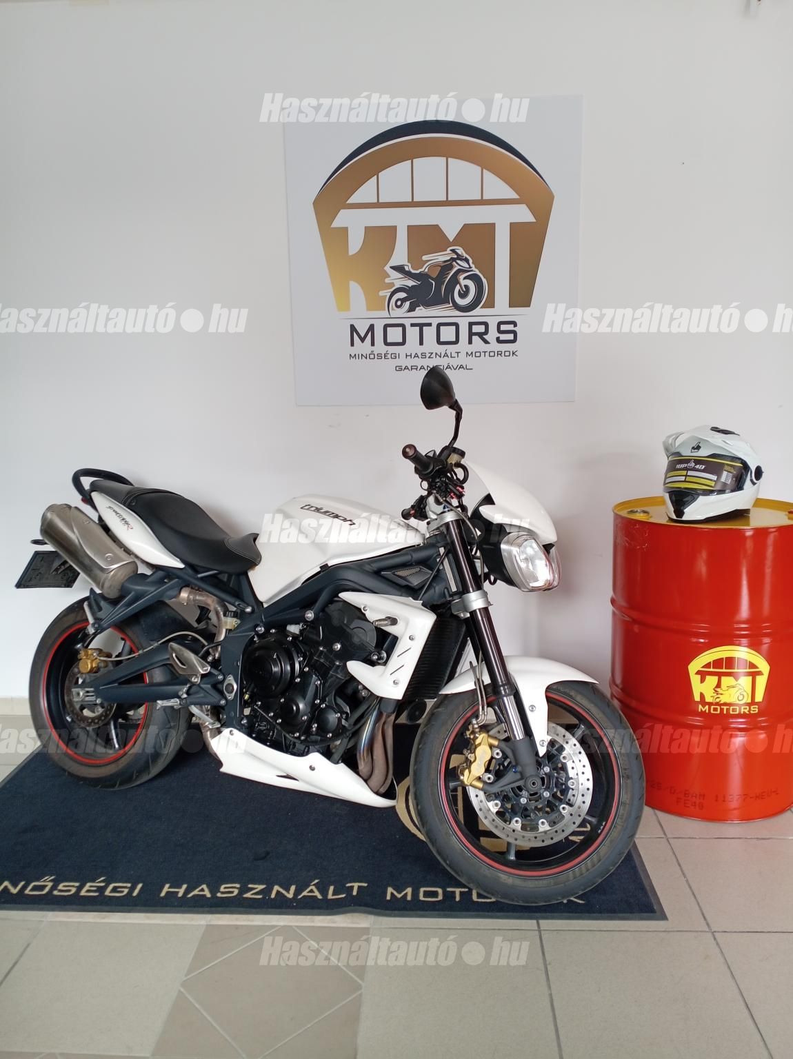 TRIUMPH STREET TRIPLE 675 R 2012/7 - 1
