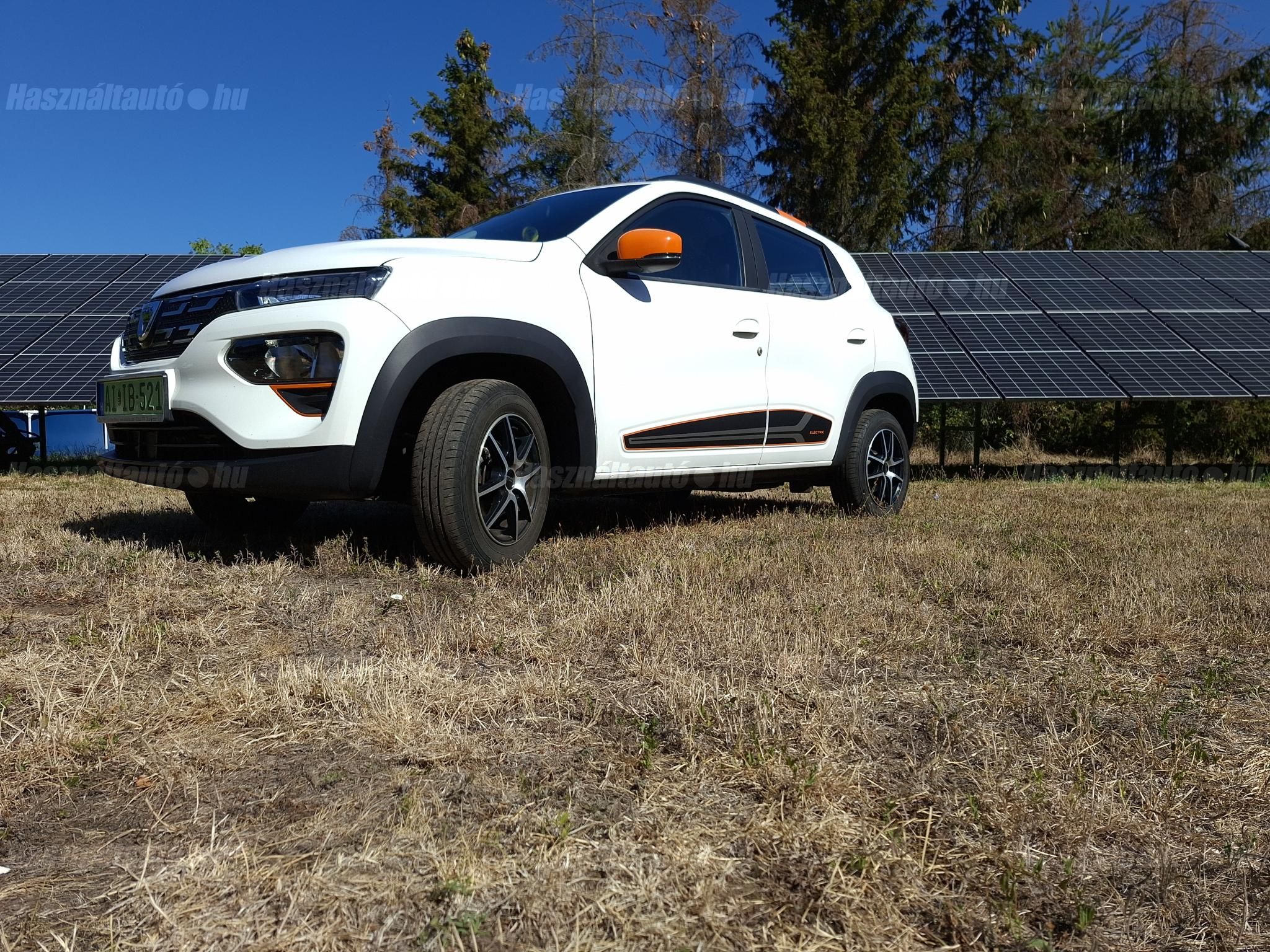 DACIA SPRING 2022/12 - 1