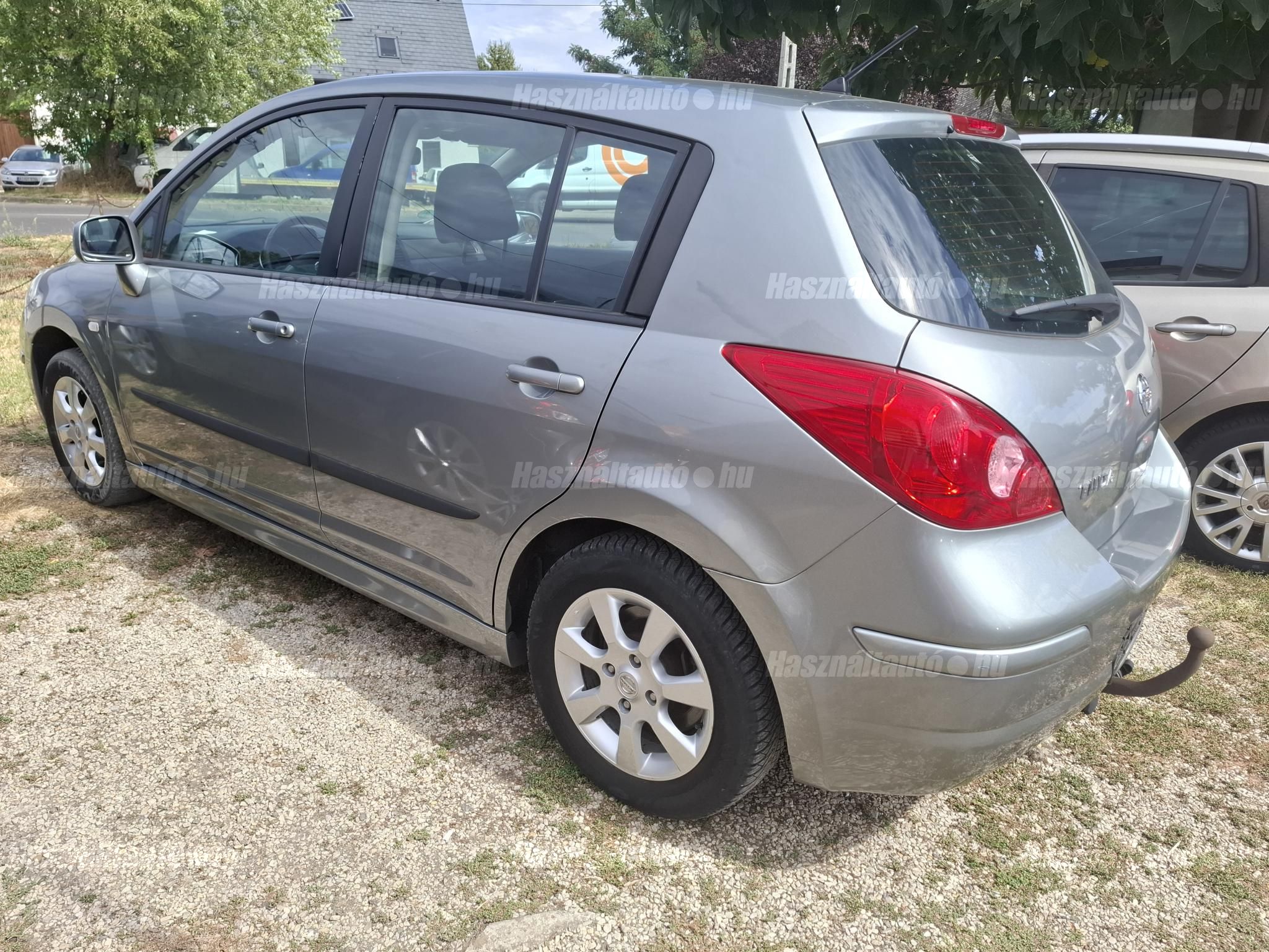 NISSAN TIIDA 2009/5 - 1