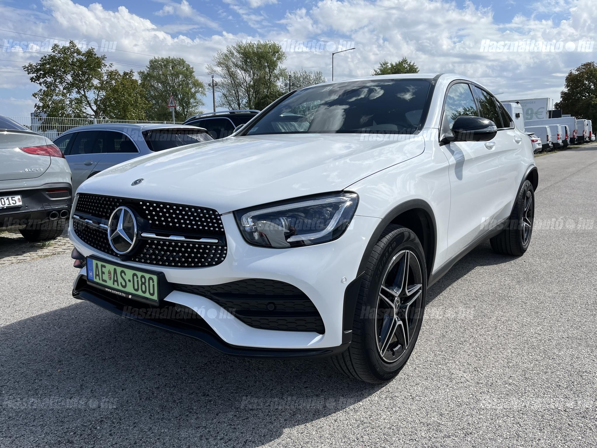 MERCEDES-BENZ GLC 300 2023/4 - 1