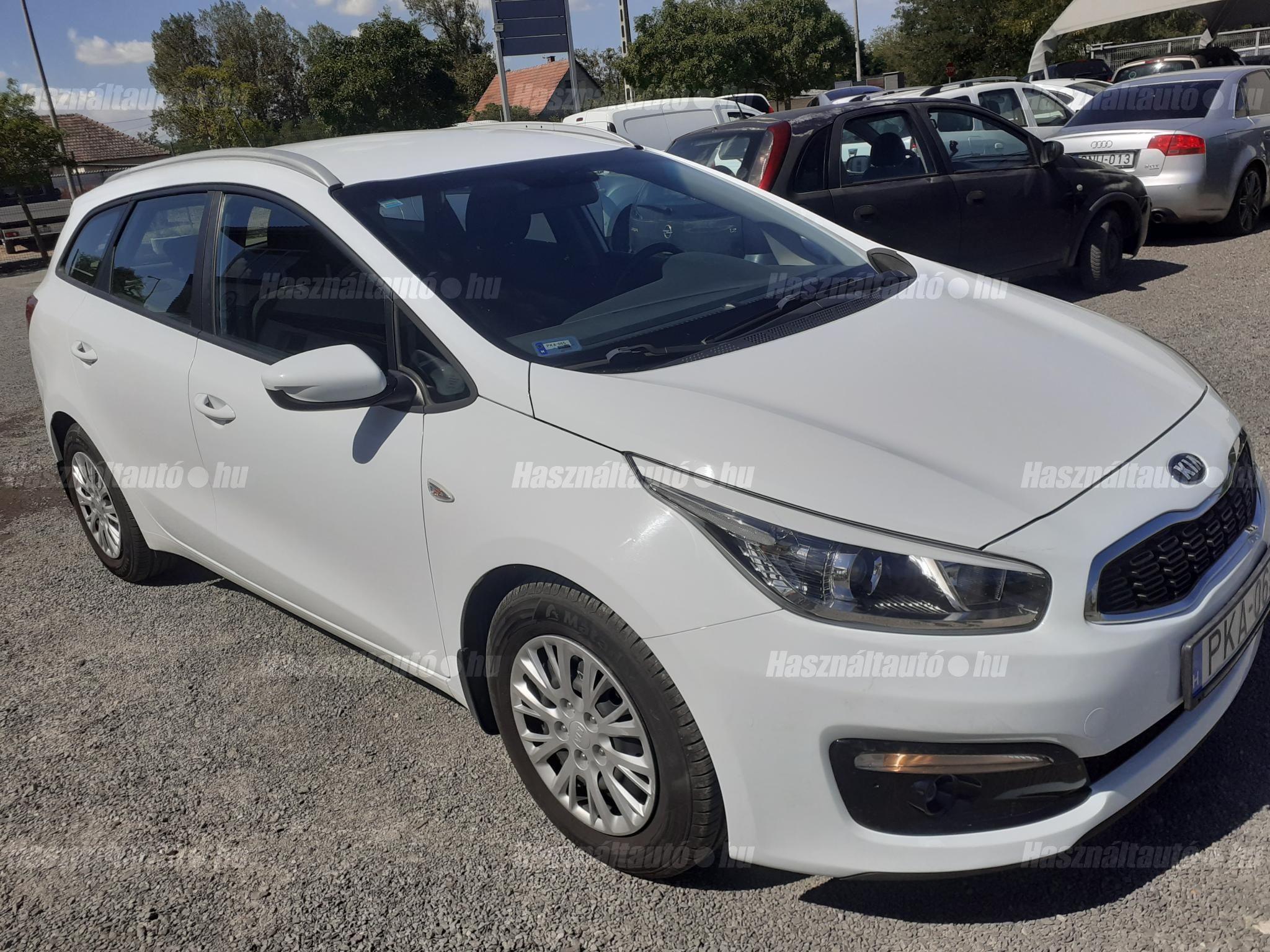 KIA CEE'D 2017/10 - 1