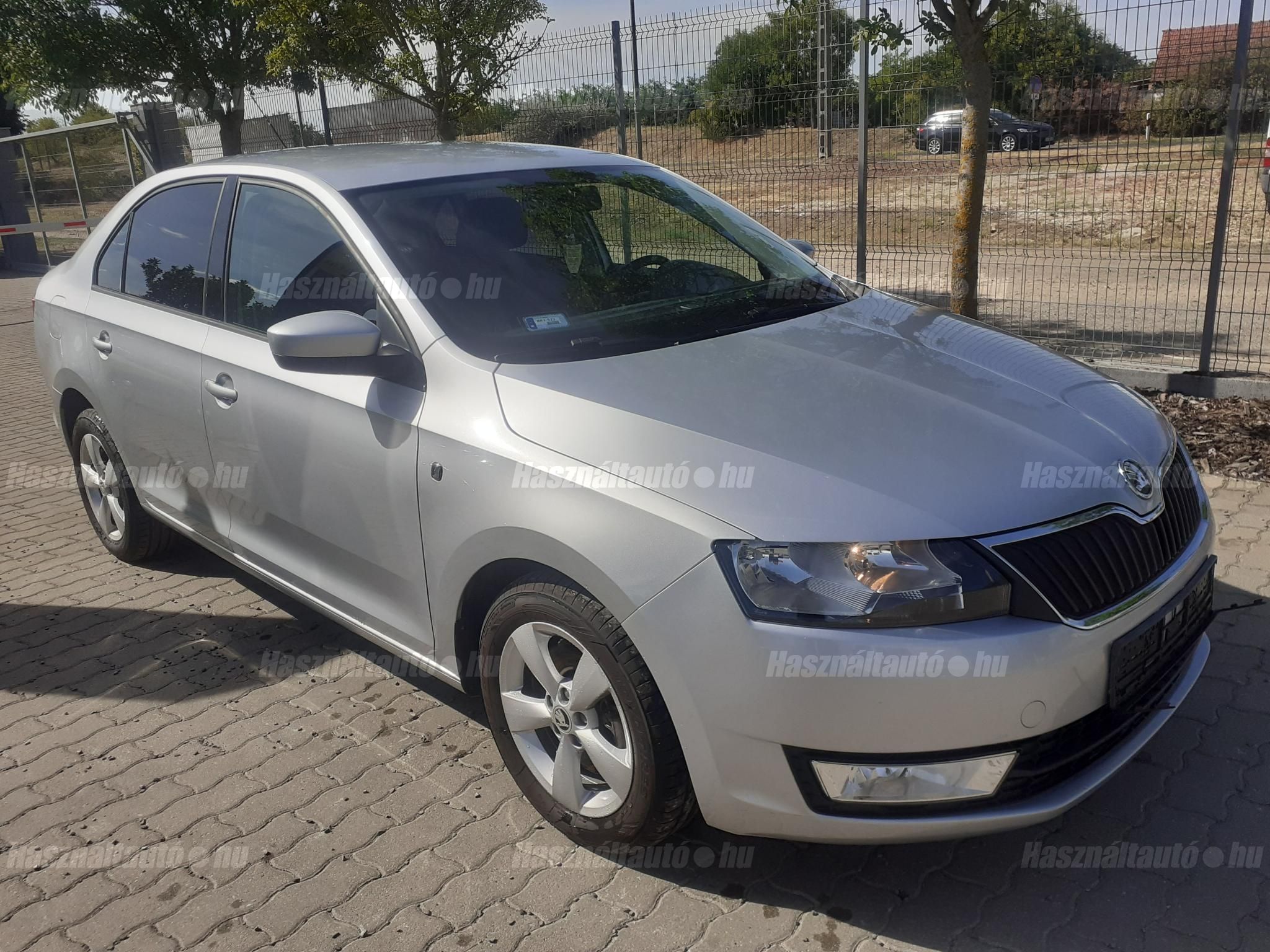 SKODA RAPID 2014/5 - 1