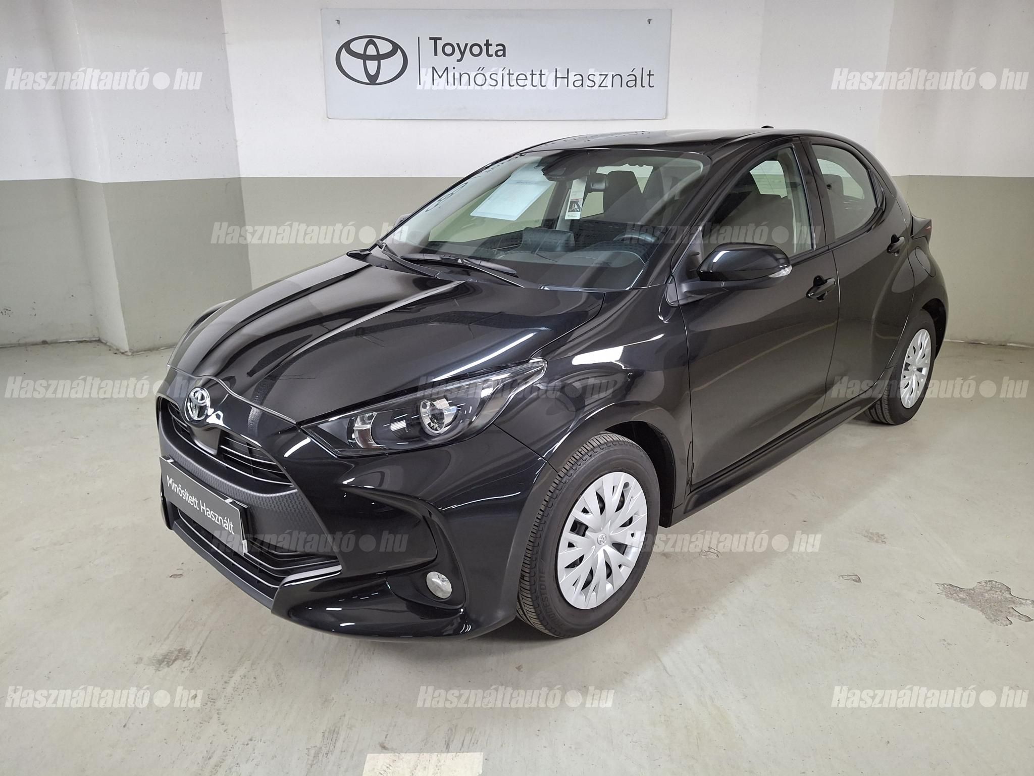 TOYOTA YARIS 2023/10 - 1