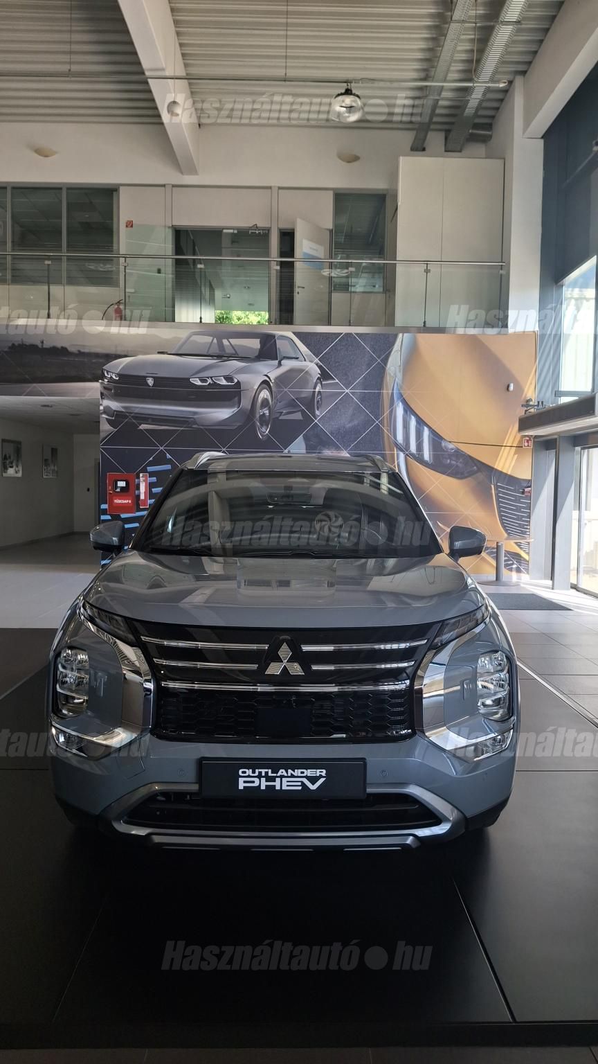 MITSUBISHI OUTLANDER 2026 - 1