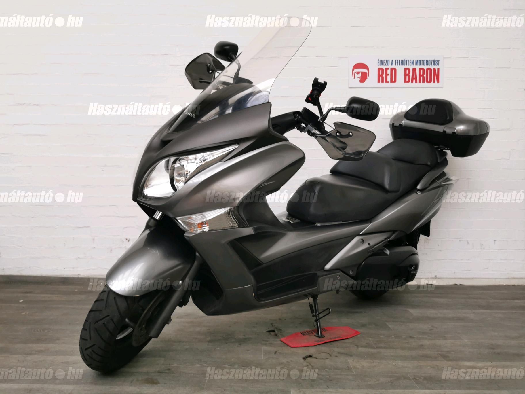 HONDA SW-T 400 2009 - 1
