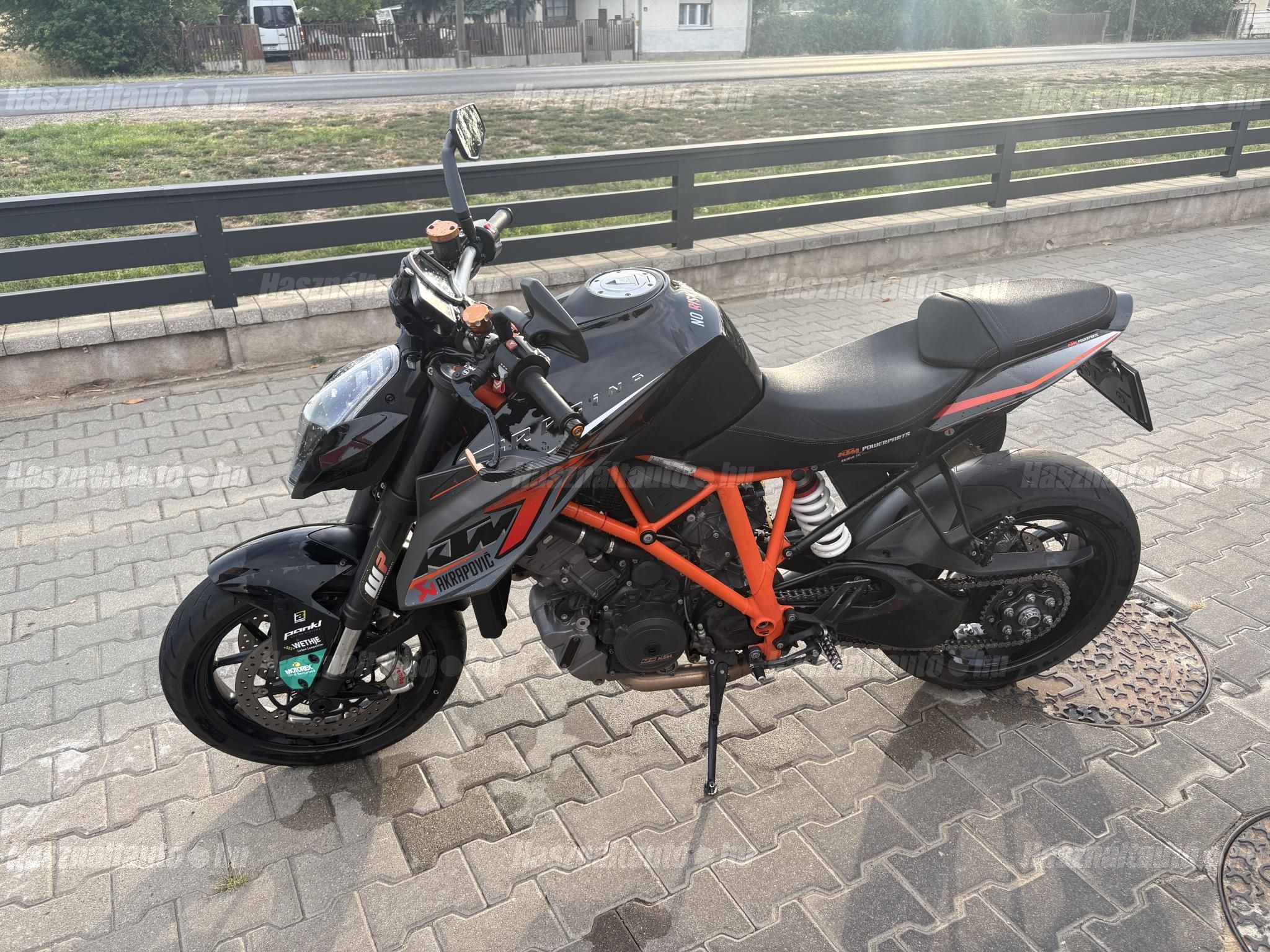 KTM 1290 SUPER DUKE R 2014/10 - 1