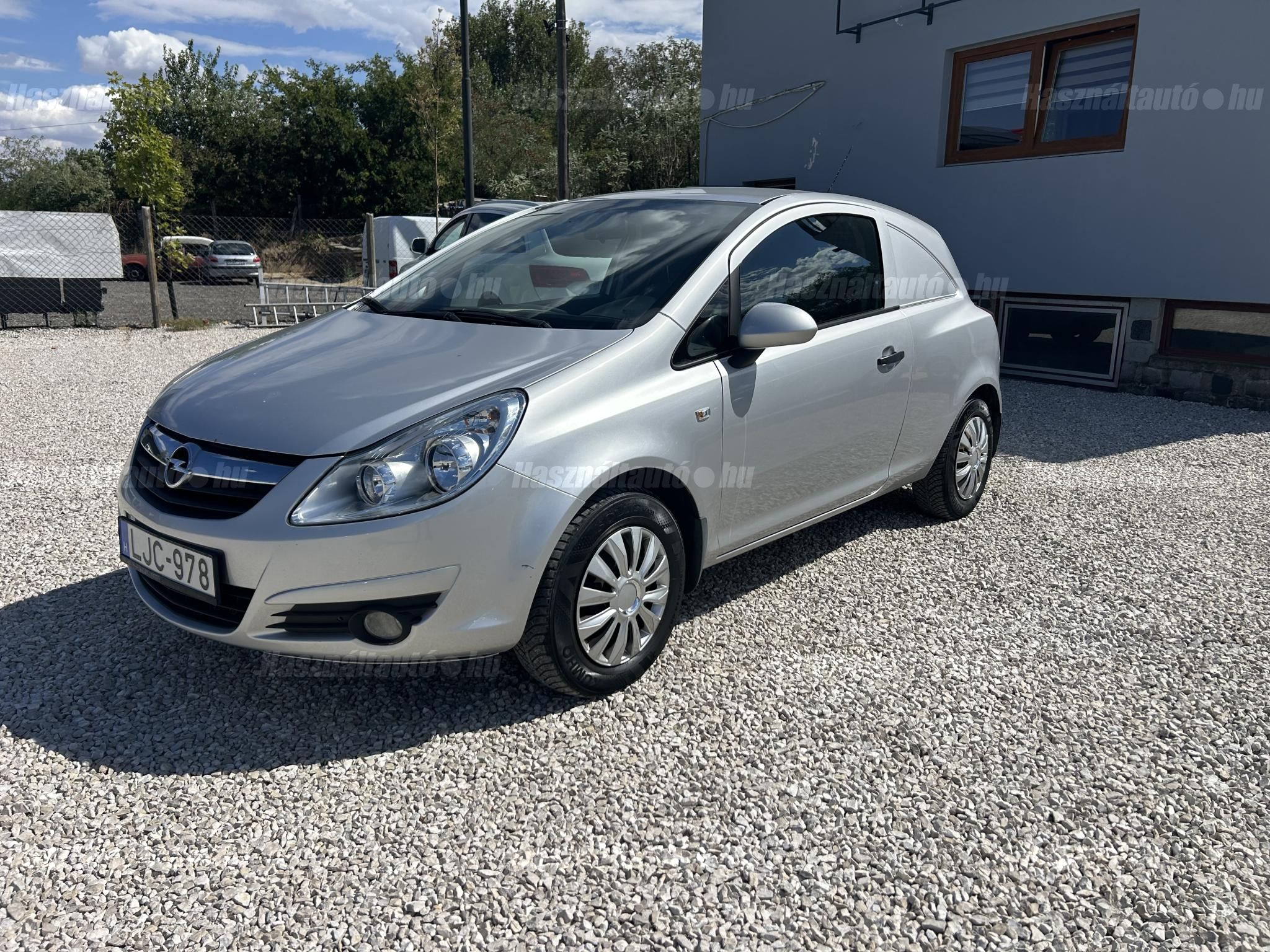 OPEL CORSA 2008/11 - 1