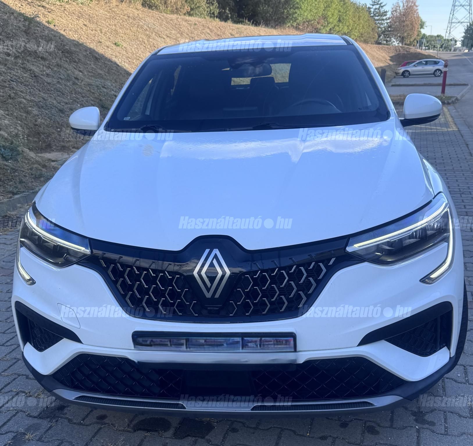 RENAULT ARKANA 2024 - 1