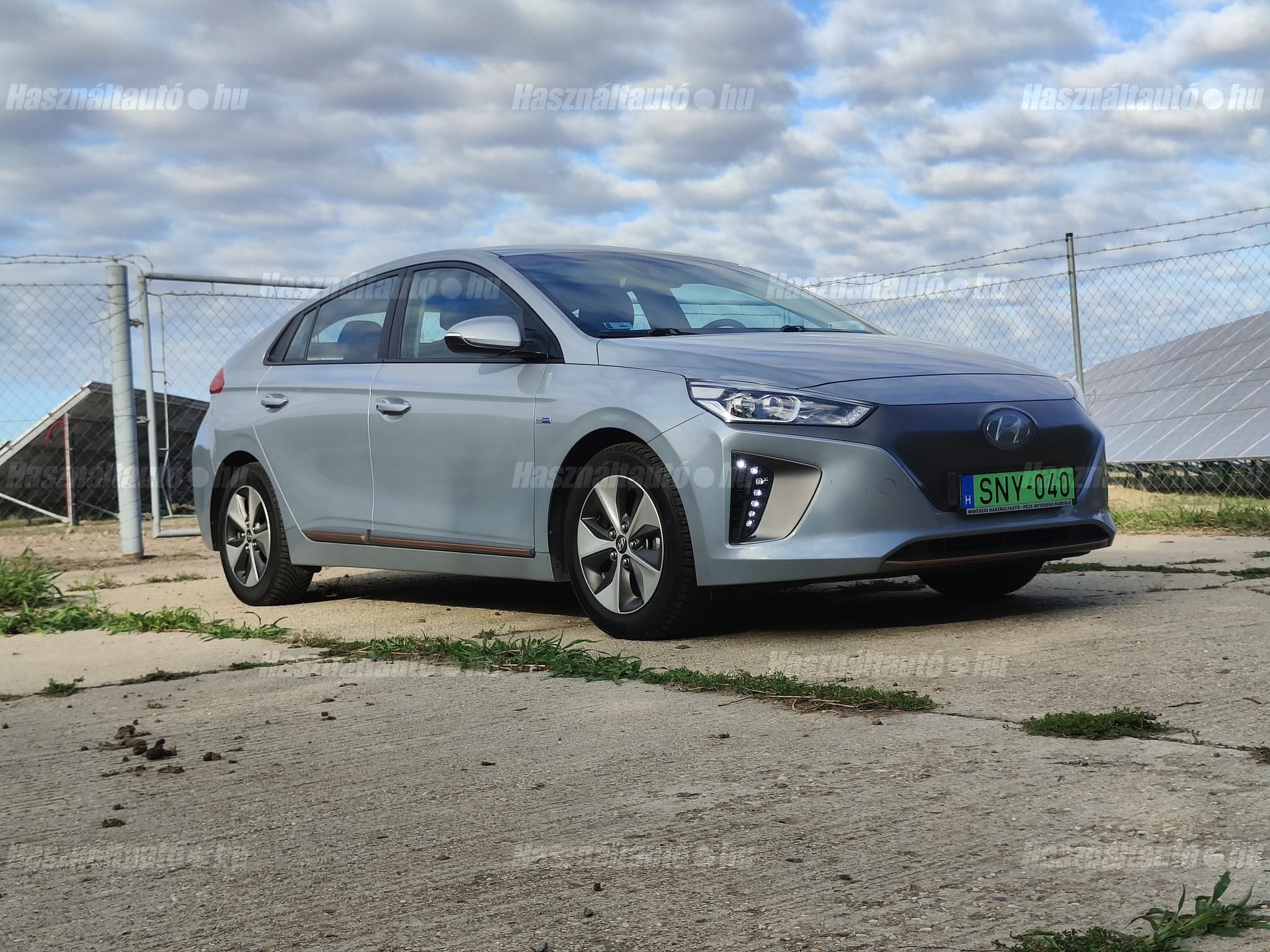 HYUNDAI IONIQ 2017/1 - 1