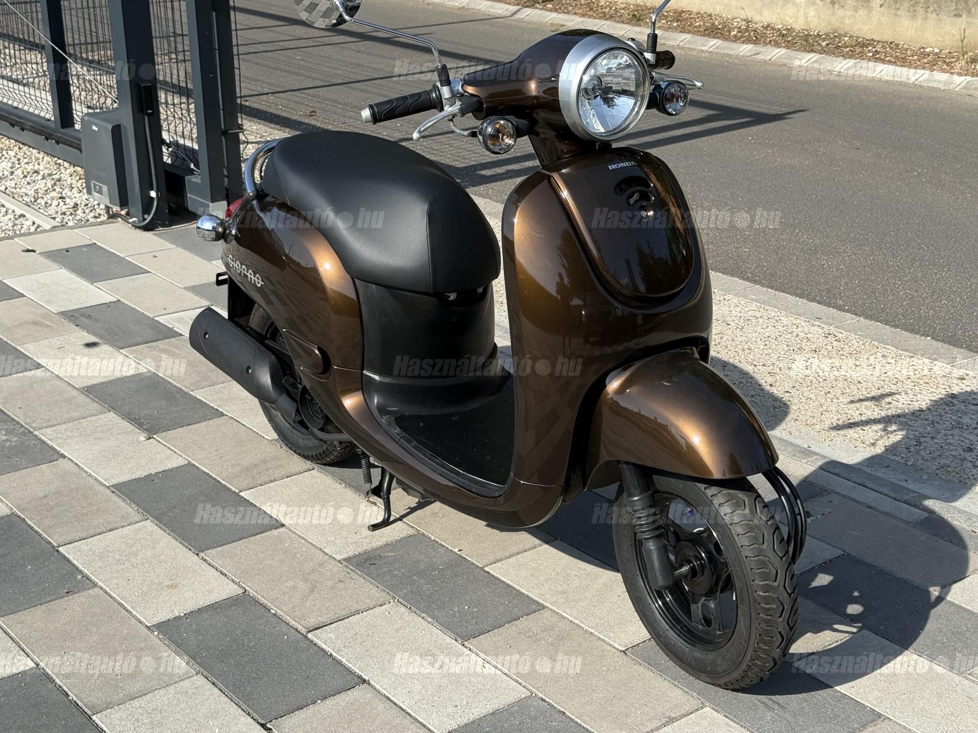 HONDA GIORNO 2015/12 - 1