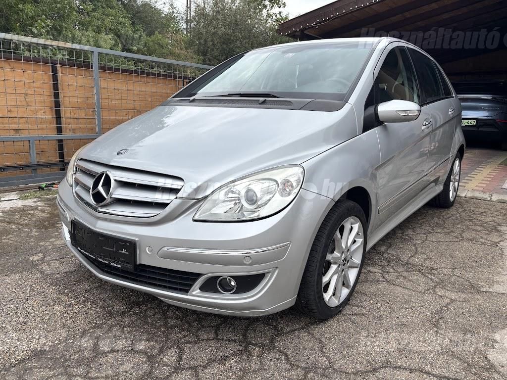 MERCEDES-BENZ B-OSZTÁLY 2008/7 - 1
