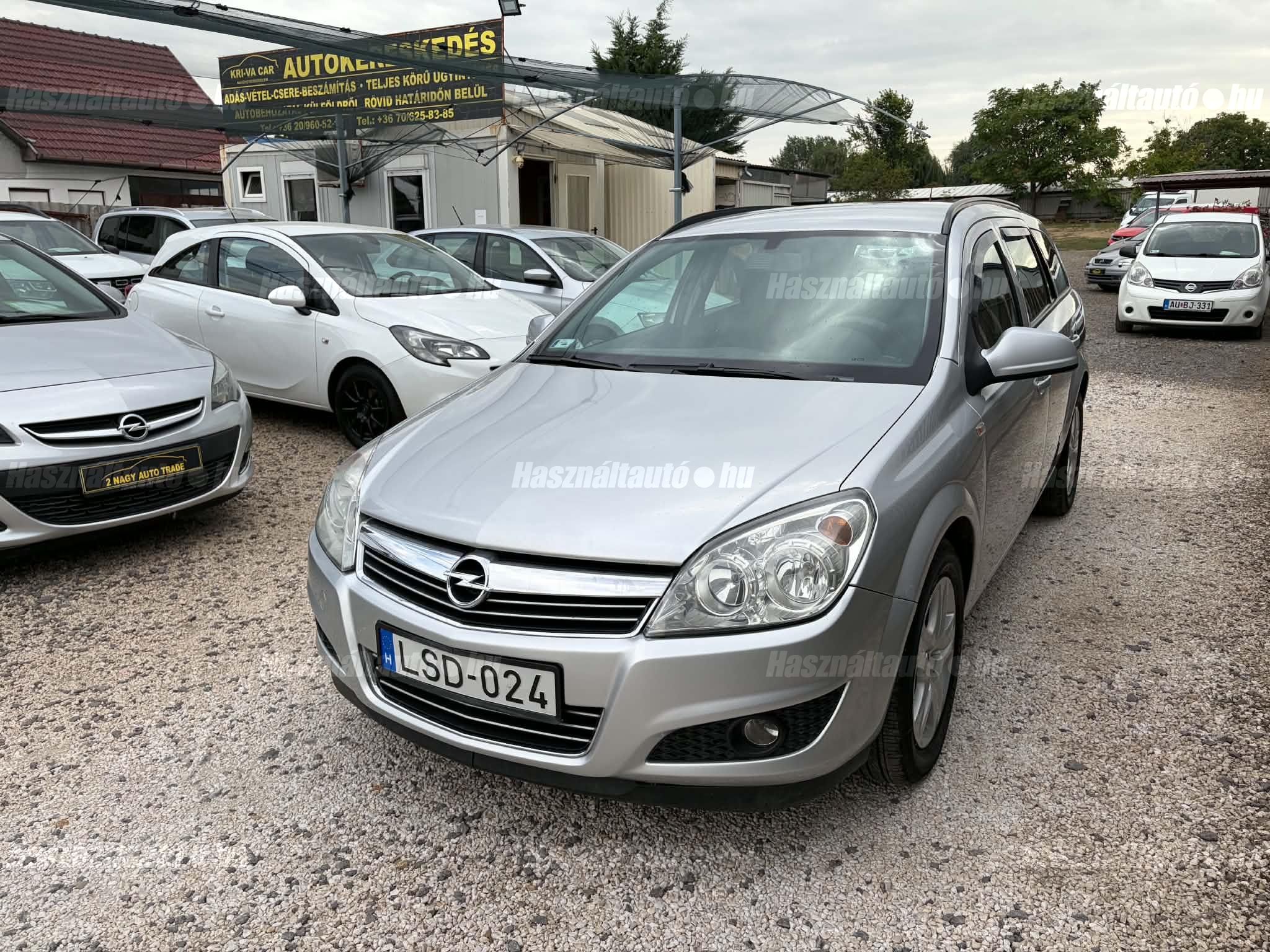OPEL ASTRA H 2010/5 - 1