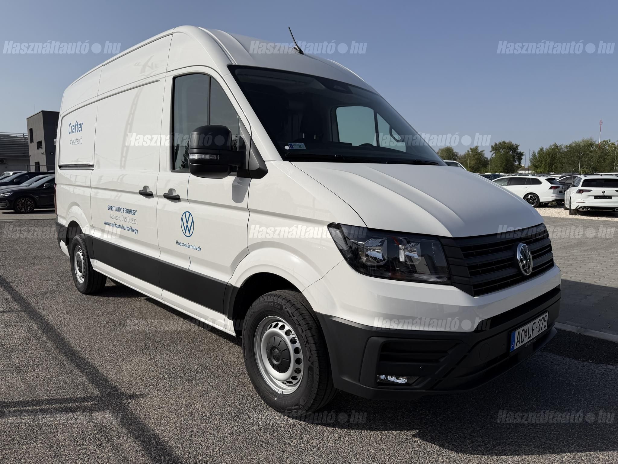 VOLKSWAGEN CRAFTER 2025/12 - 1
