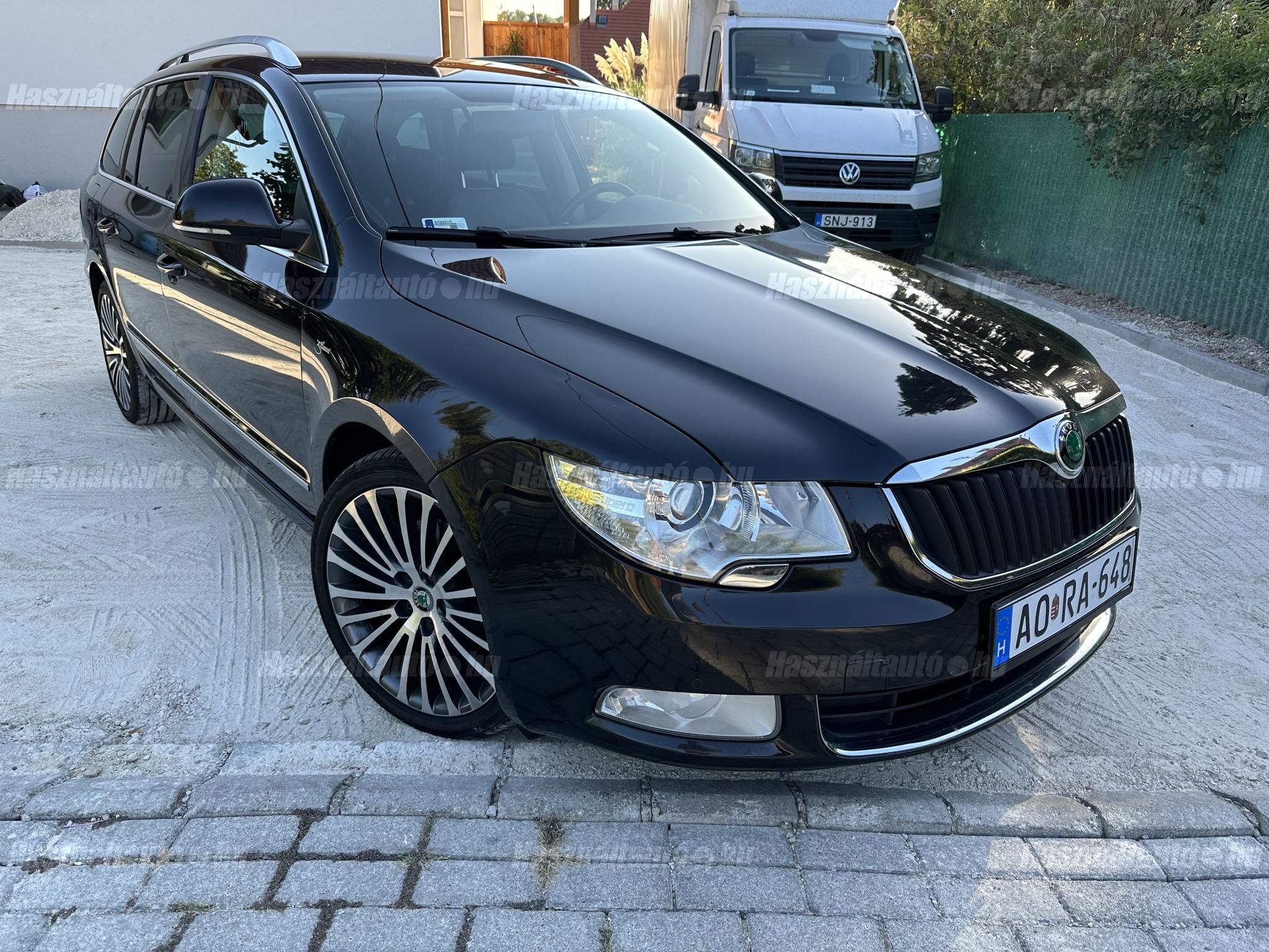 SKODA SUPERB 2013/6 - 1