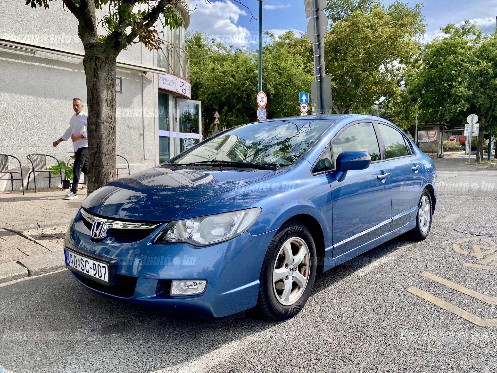 HONDA CIVIC 2008/10 - 1