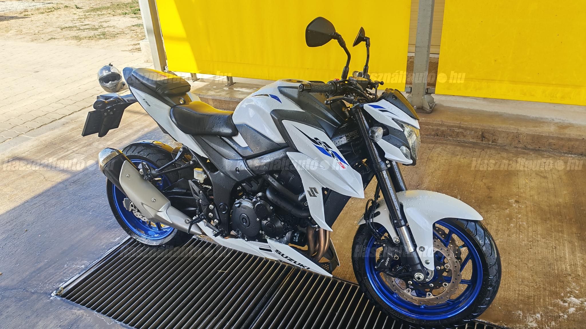 SUZUKI GSX-S 750 2019/7 - 1