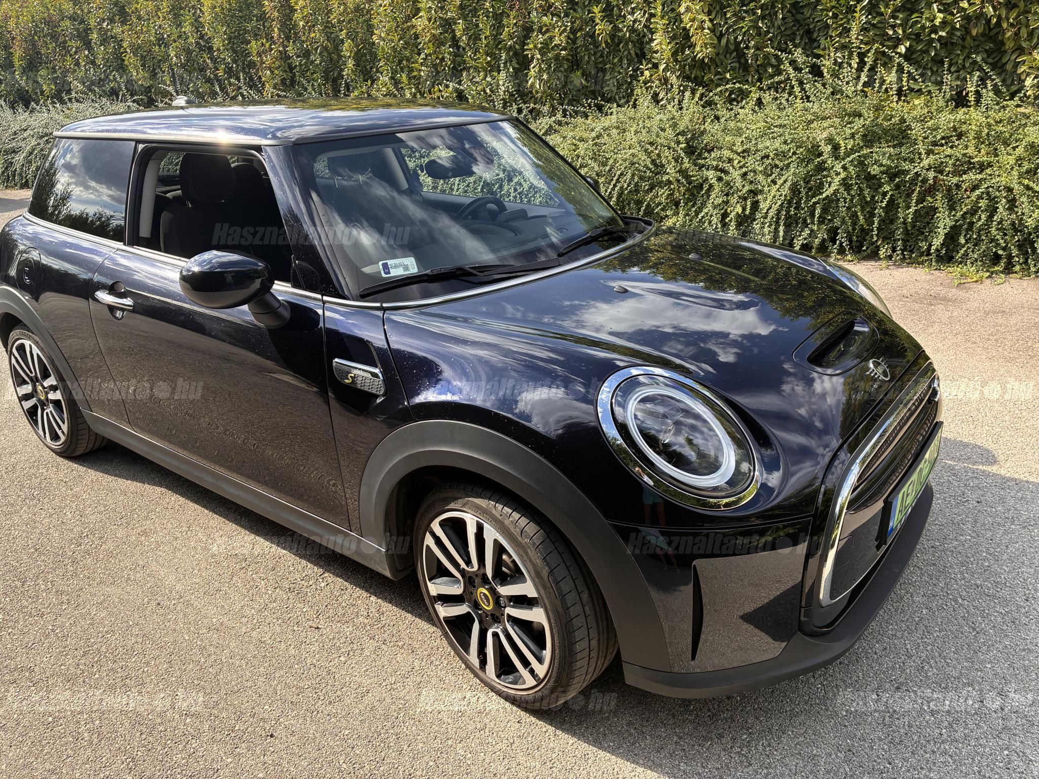 MINI MINI COOPER 2023/8 - 1